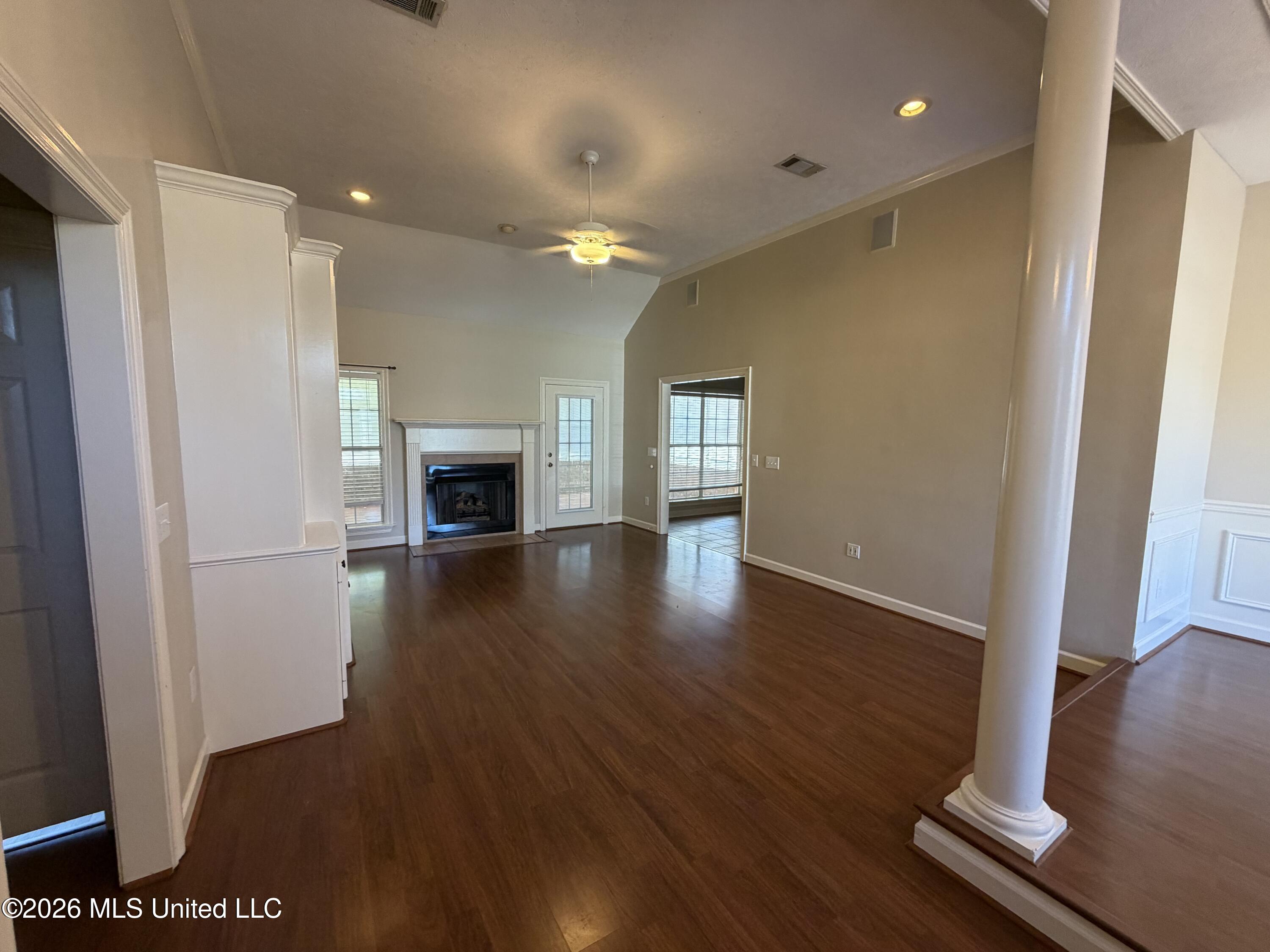 436 Madison Oaks Drive Property Photo 8