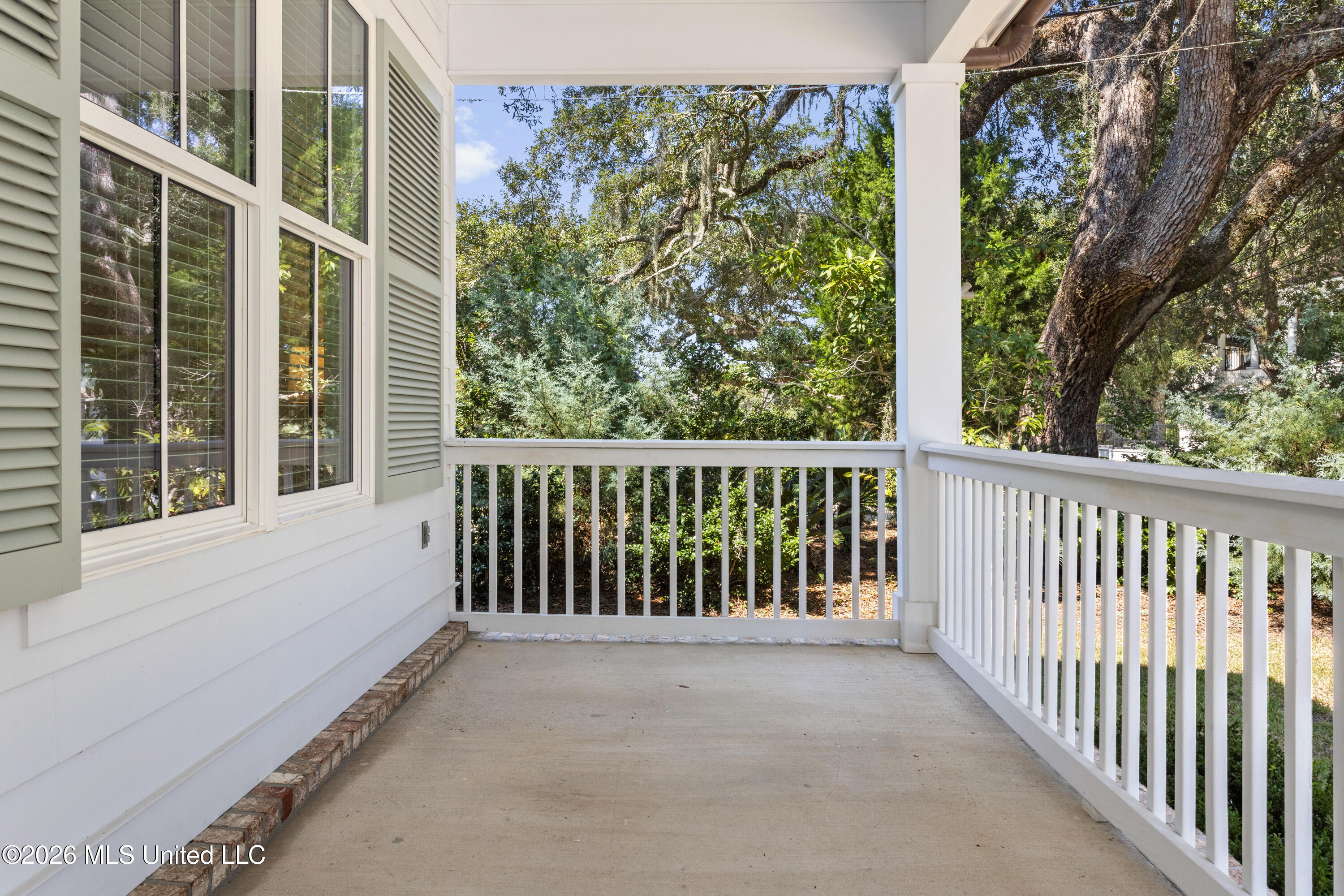 1016 Lafontaine Street Property Photo 7