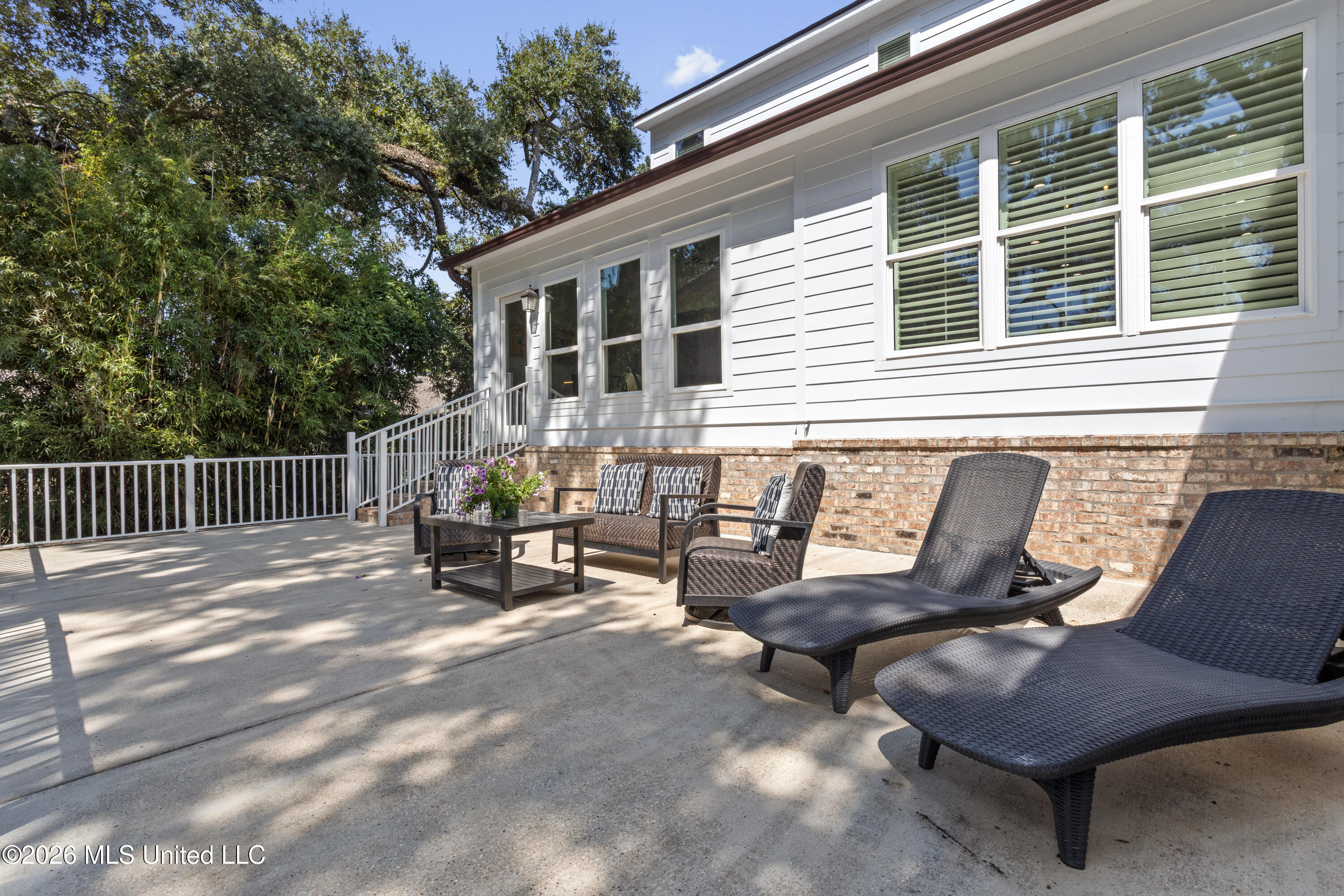 1016 Lafontaine Street Property Photo 61