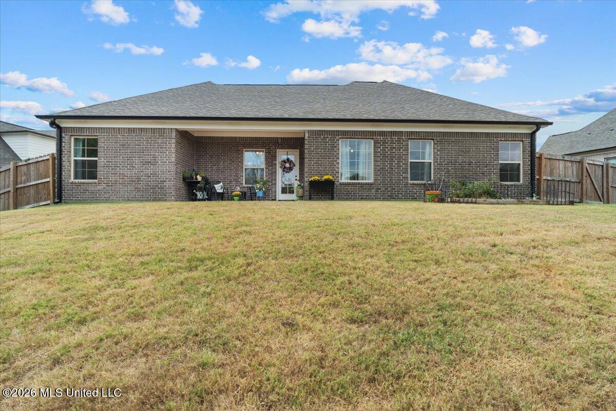 1762 Benton Drive Property Photo 5