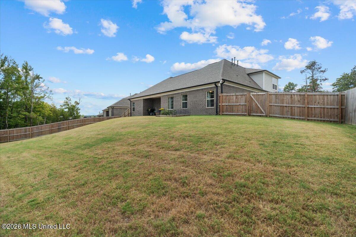 1762 Benton Drive Property Photo 6