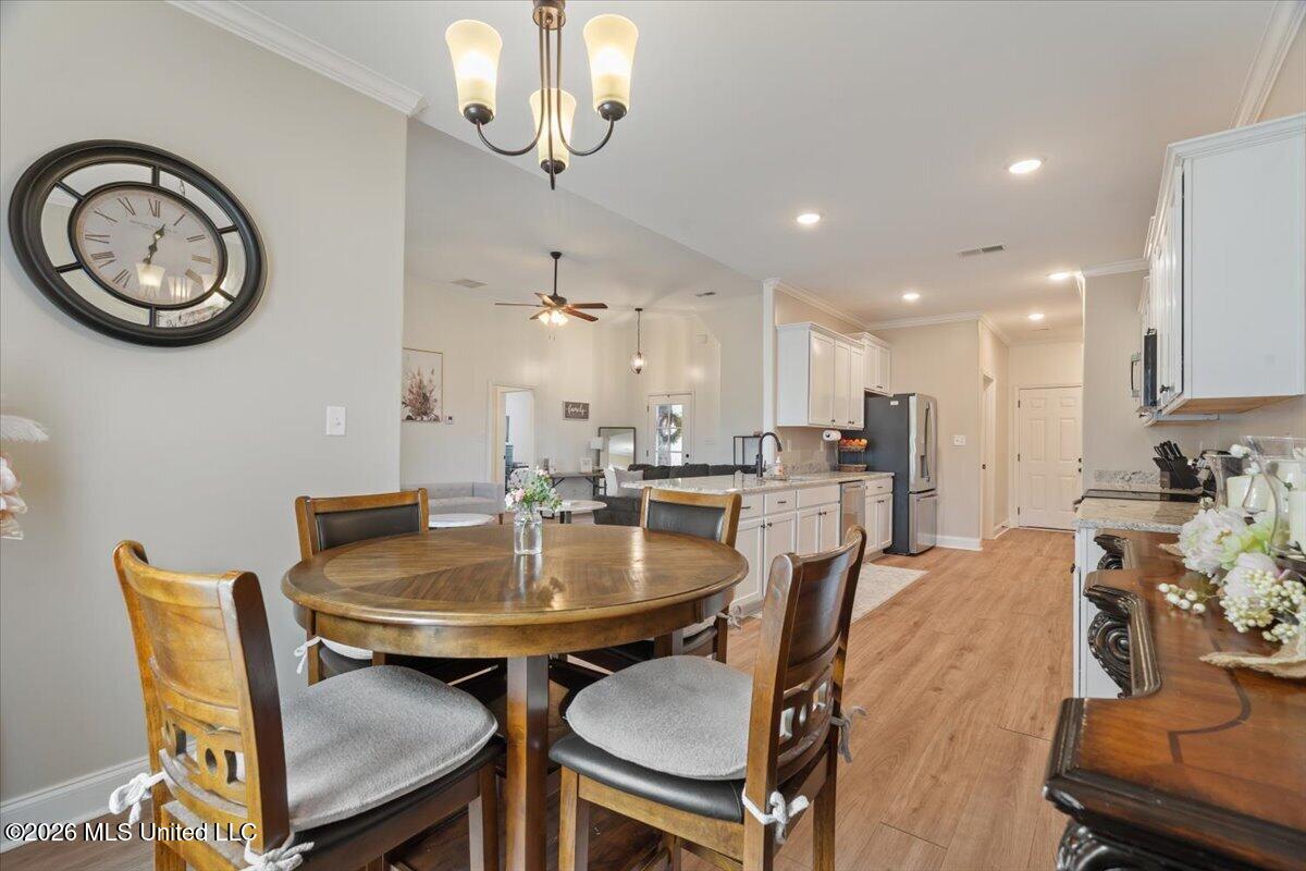 1762 Benton Drive Property Photo 21