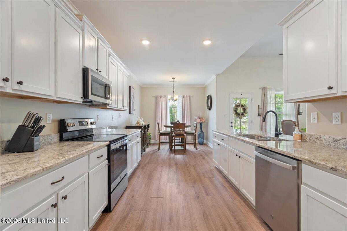 1762 Benton Drive Property Photo 23