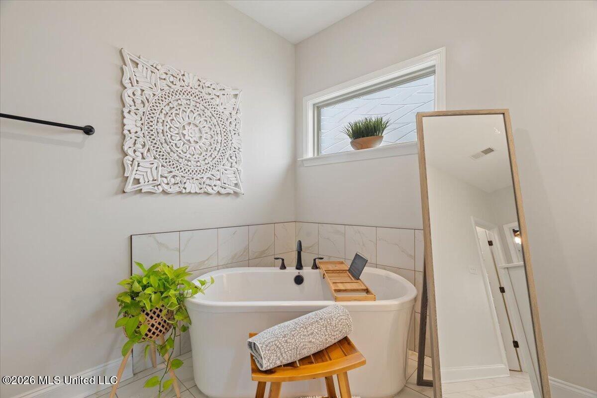 1762 Benton Drive Property Photo 32