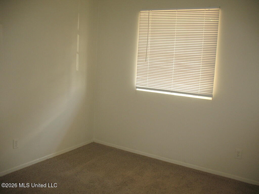 940 Bellevue Place Property Photo 11