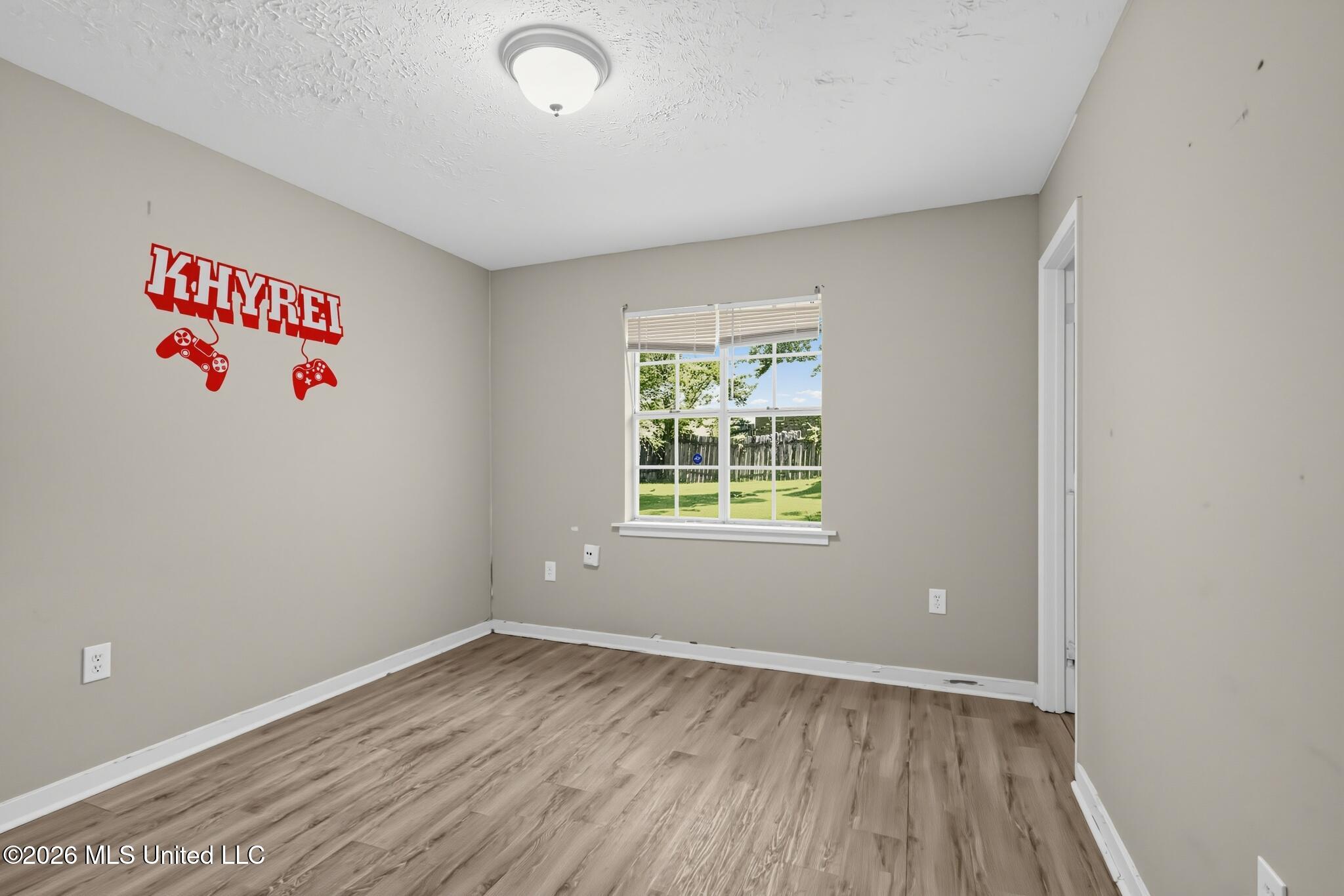 1334 Whispering Oaks Cove Property Photo 16