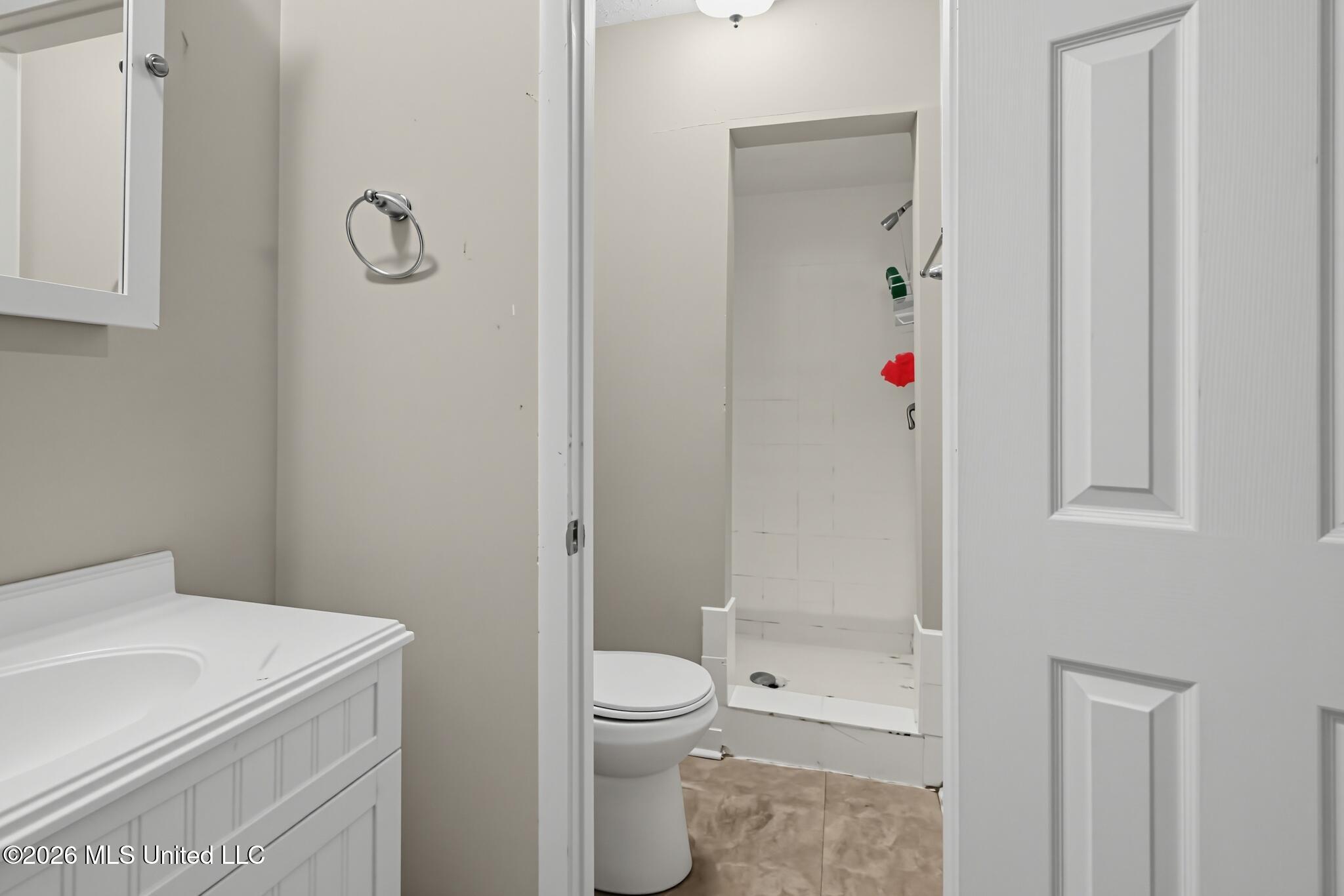 1334 Whispering Oaks Cove Property Photo 17