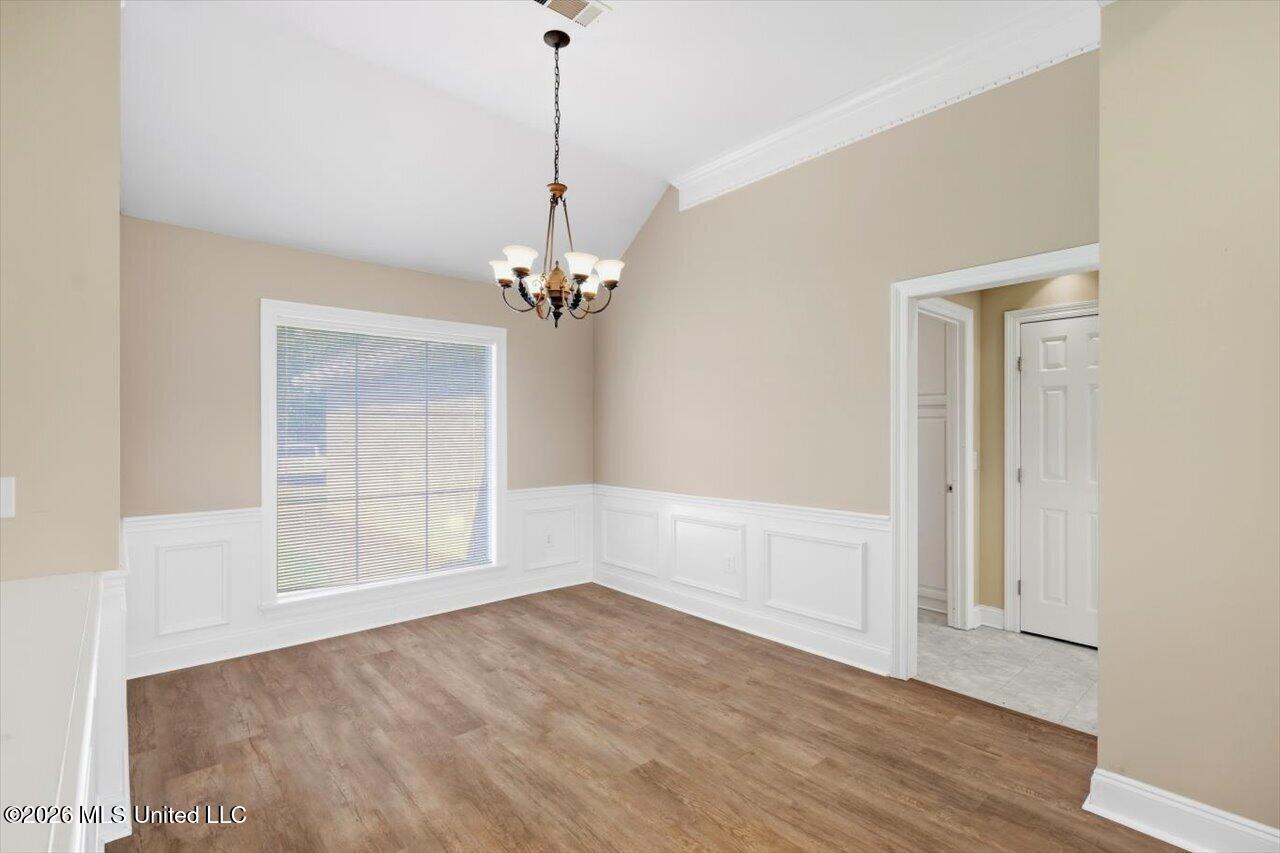 510 Wildberry Drive Property Photo 15