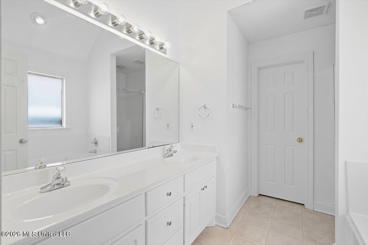 510 Wildberry Drive Property Photo 19