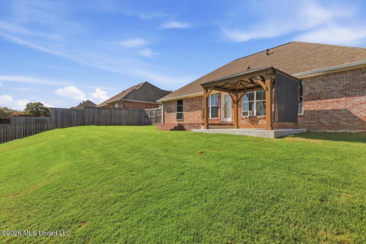 510 Wildberry Drive Property Photo 28