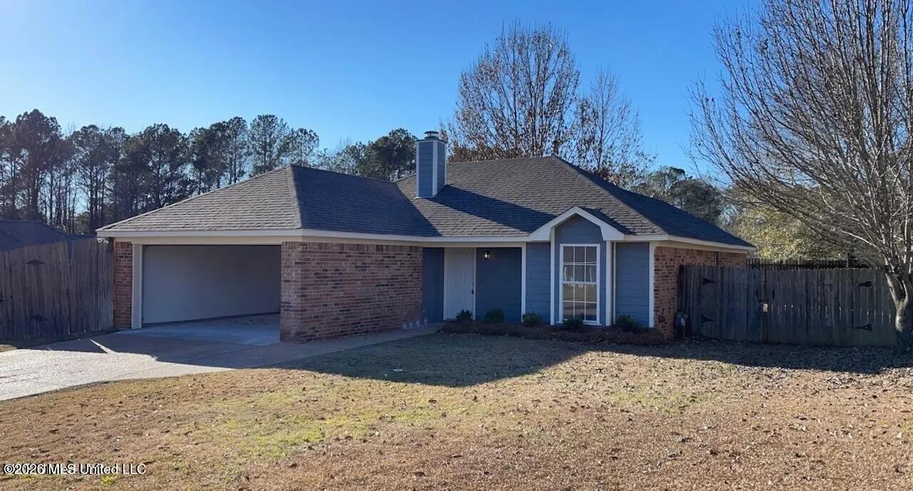 217 Shadow Creek Drive Property Photo 1