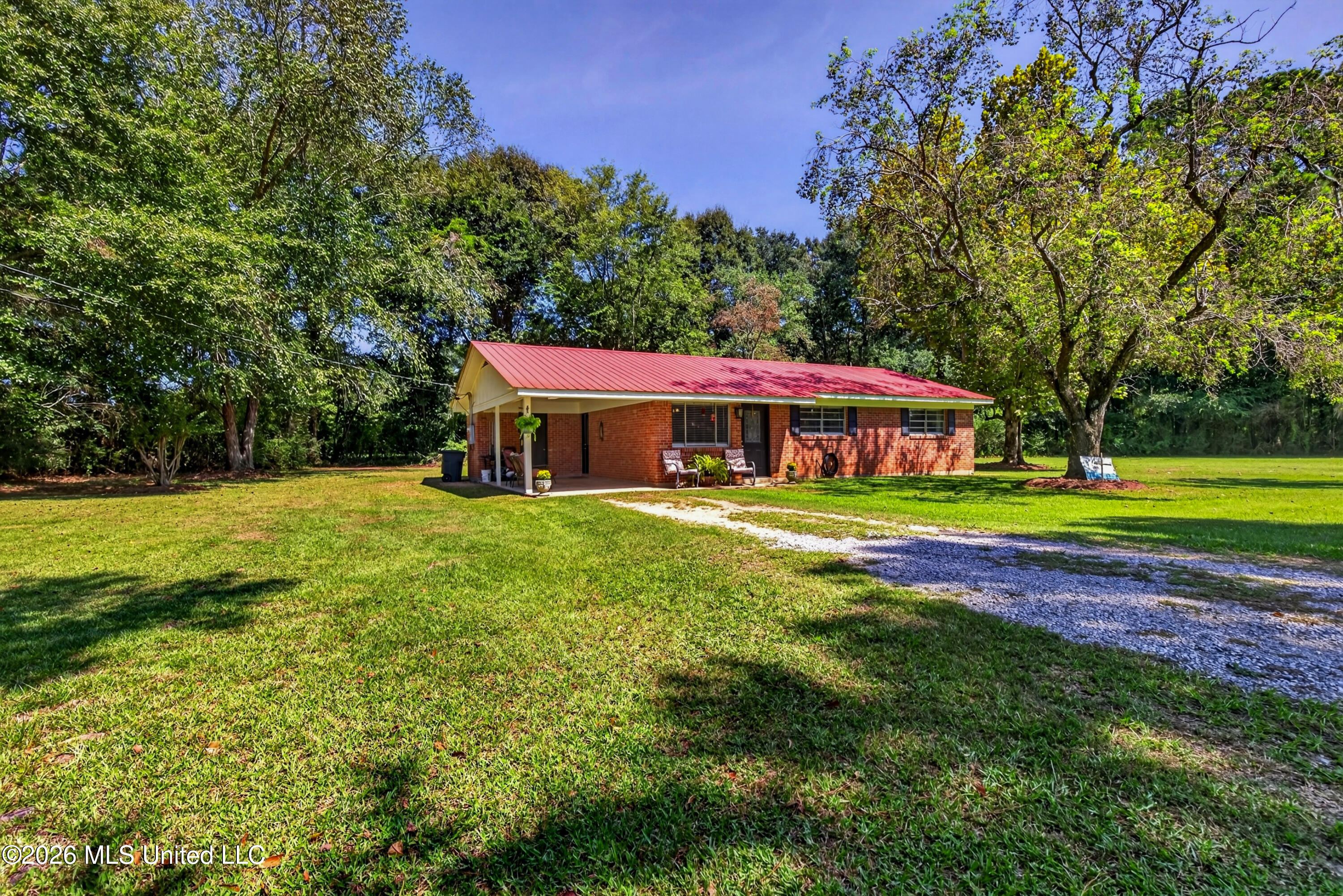 5232 Ward Pineview Road Property Photo 6