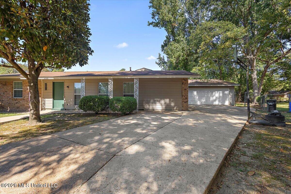 6588 Johnson Place Property Photo 1