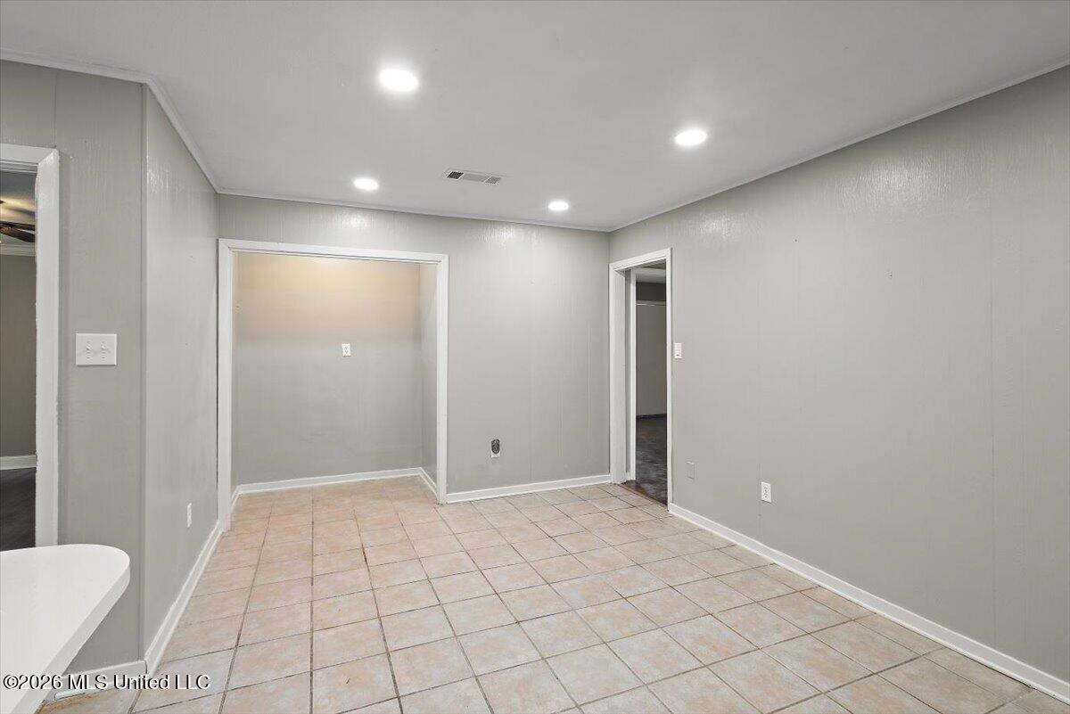 6588 Johnson Place Property Photo 7