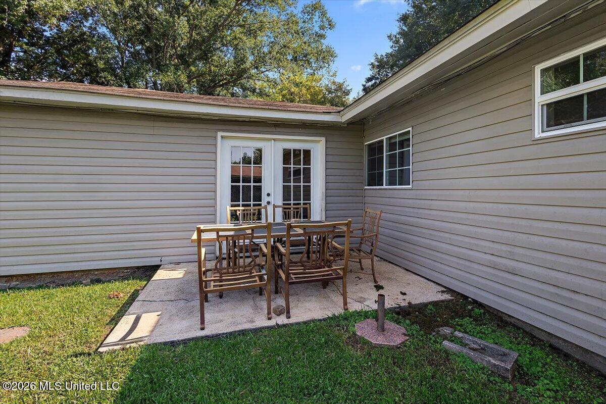 6588 Johnson Place Property Photo 24