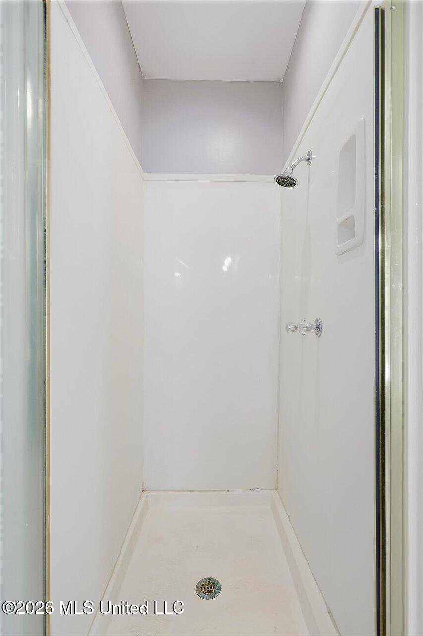 108 Kenbridge Lane Property Photo 21