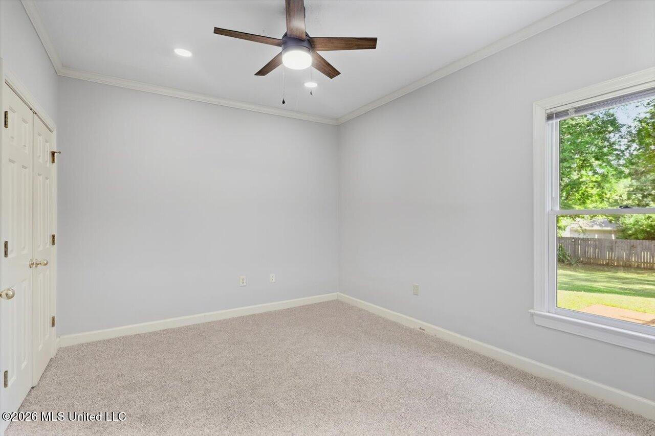 108 Kenbridge Lane Property Photo 23