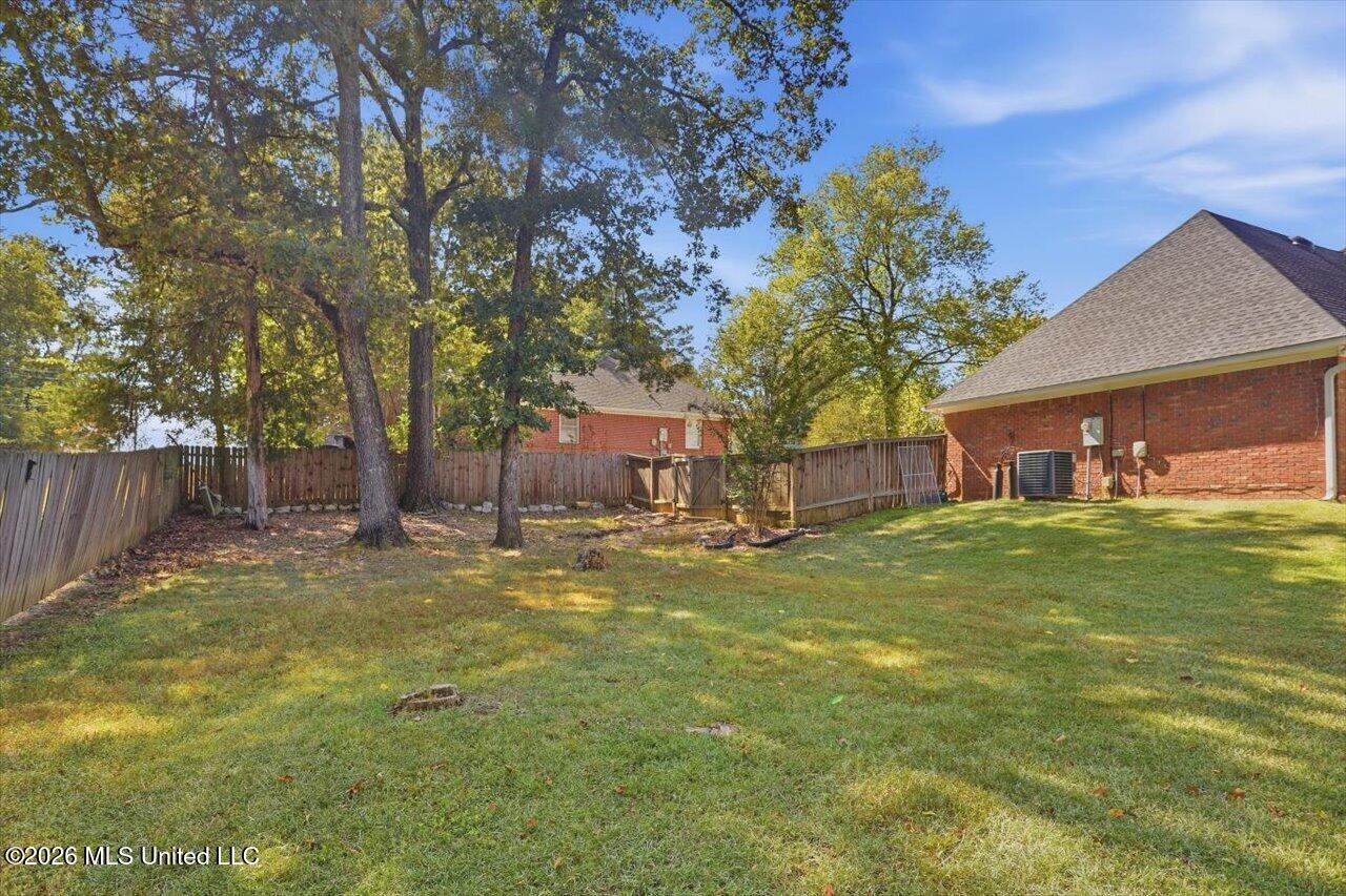 108 Kenbridge Lane Property Photo 32