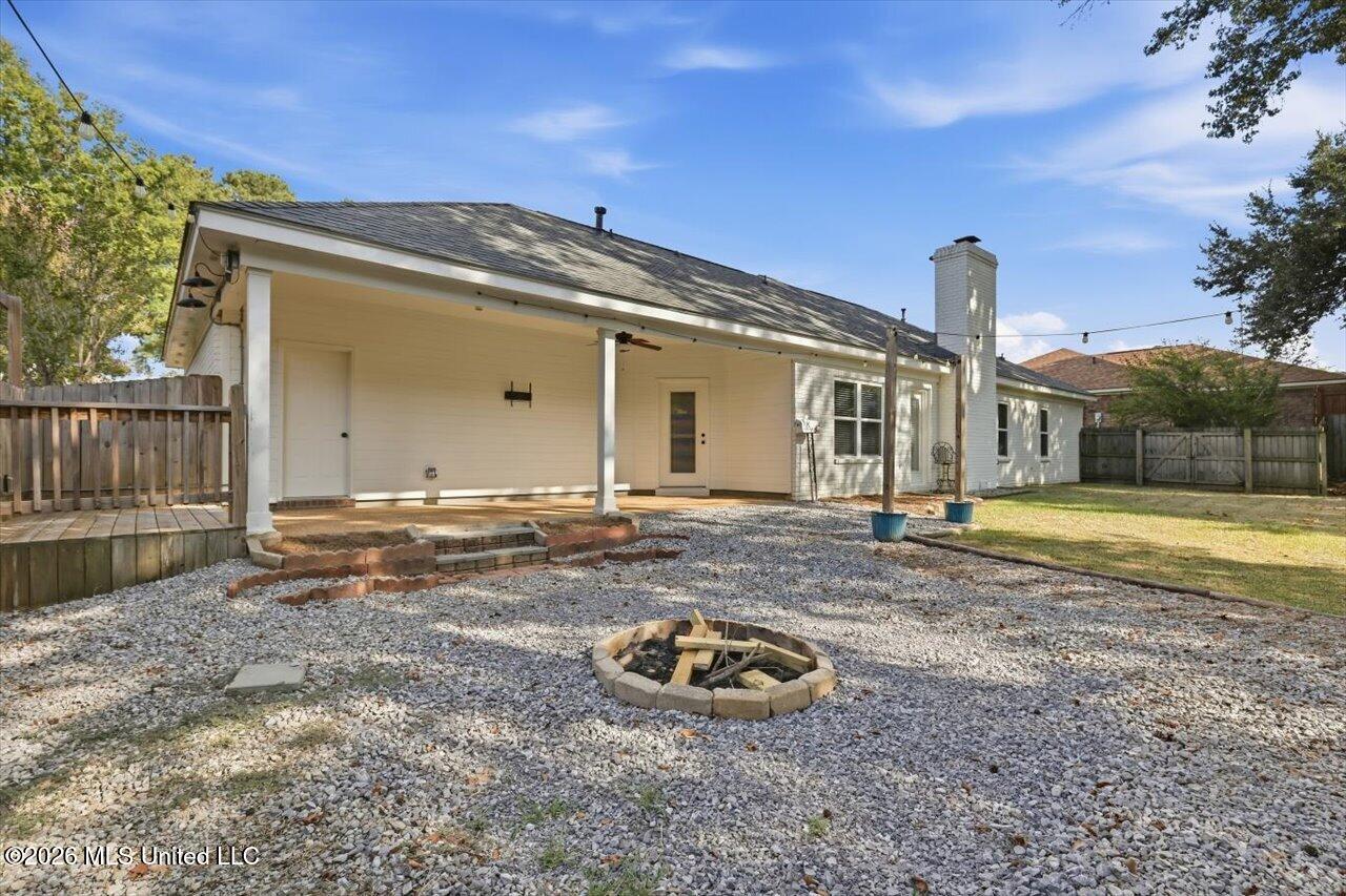 217 Cherry Drive Property Photo 8