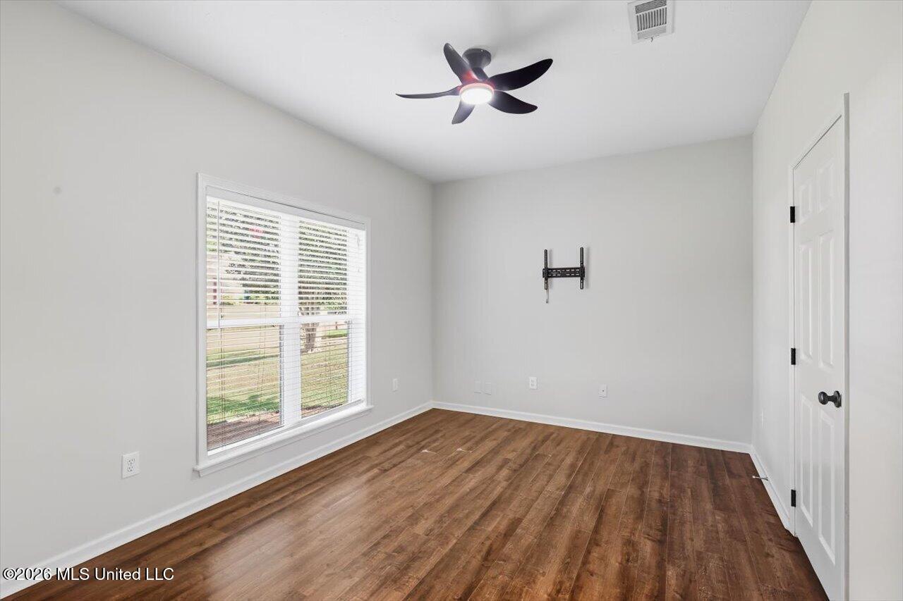 217 Cherry Drive Property Photo 12