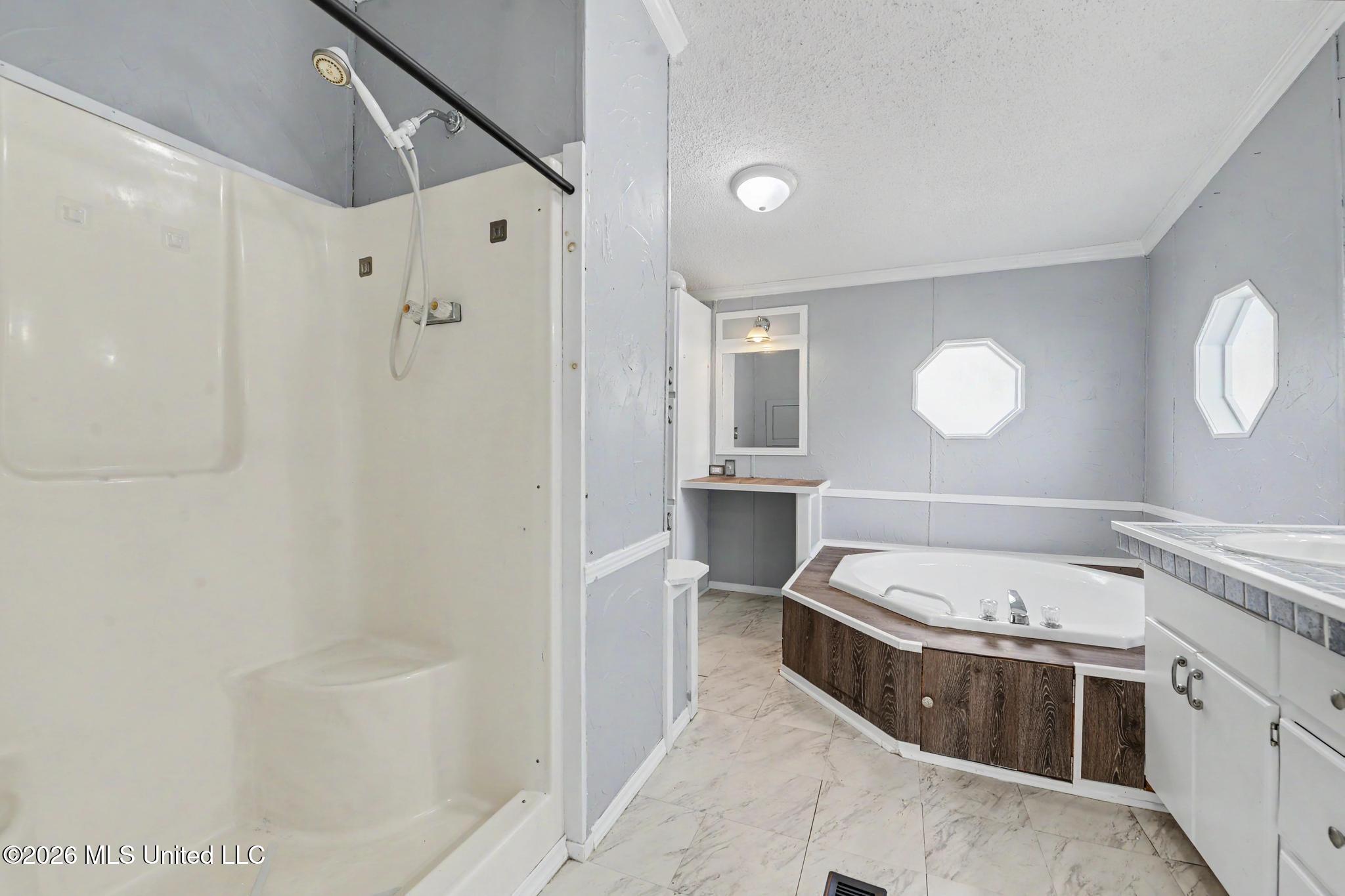 128 Rosewood Lane Property Photo 15