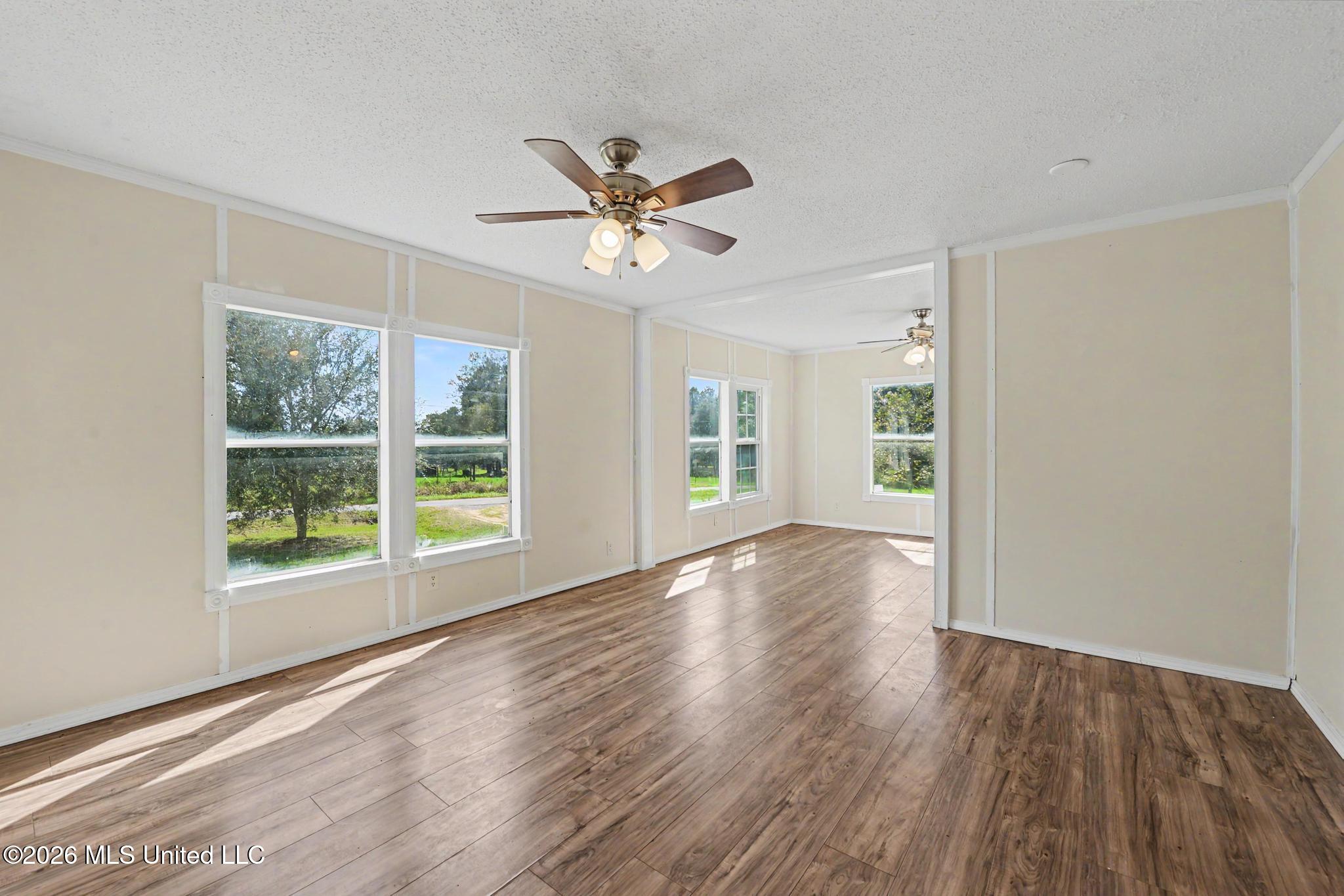128 Rosewood Lane Property Photo 16