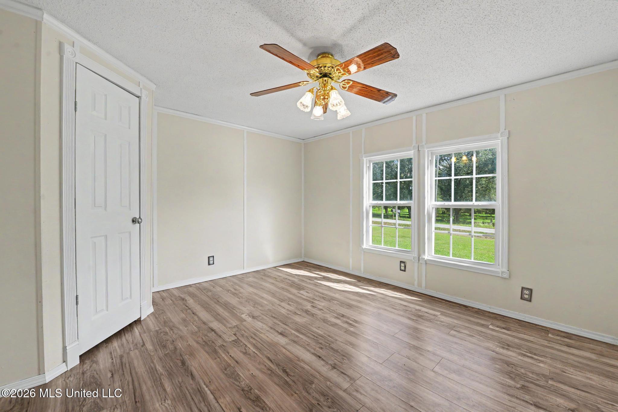 128 Rosewood Lane Property Photo 20