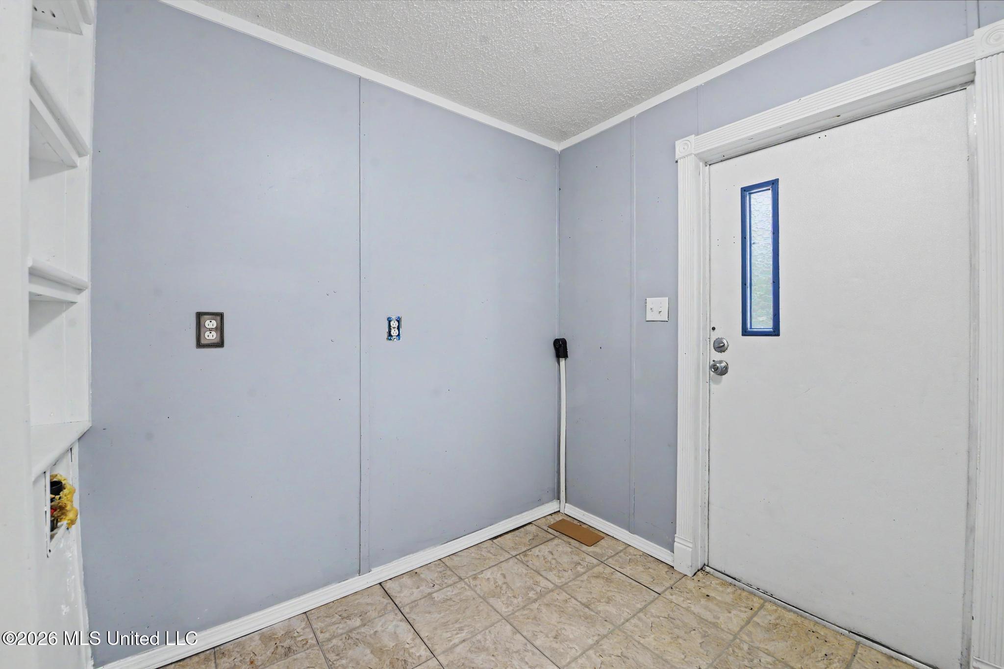 128 Rosewood Lane Property Photo 23