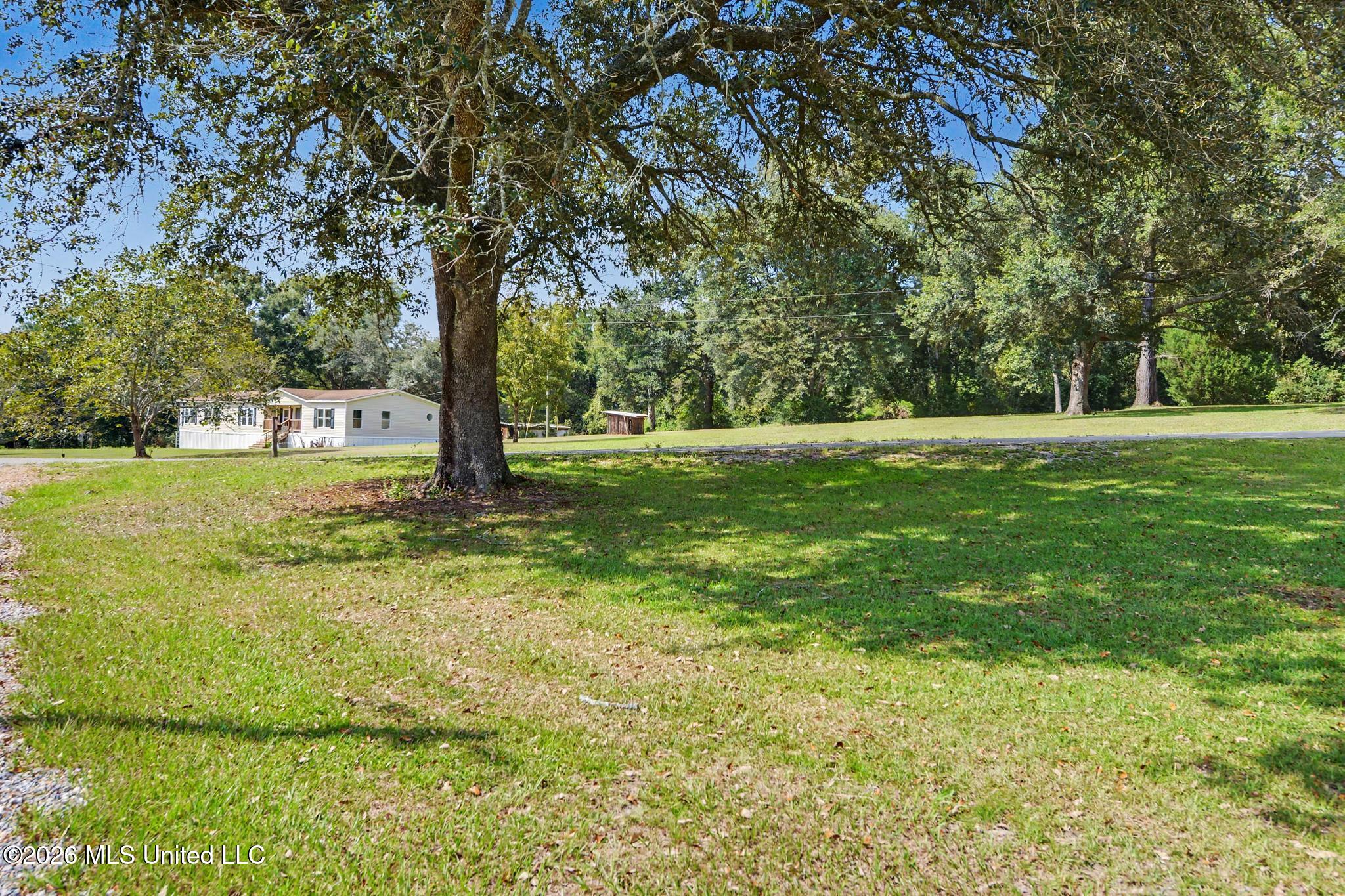128 Rosewood Lane Property Photo 24
