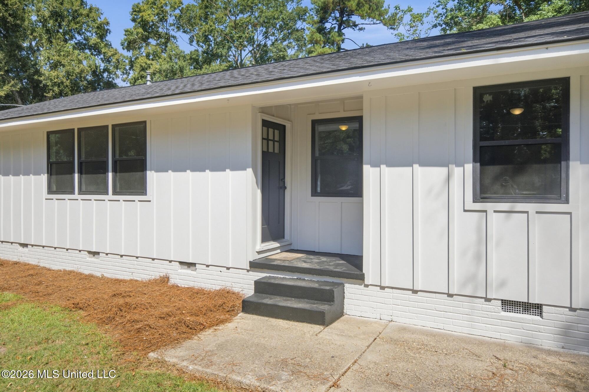 126 Wilson Drive Property Photo 3