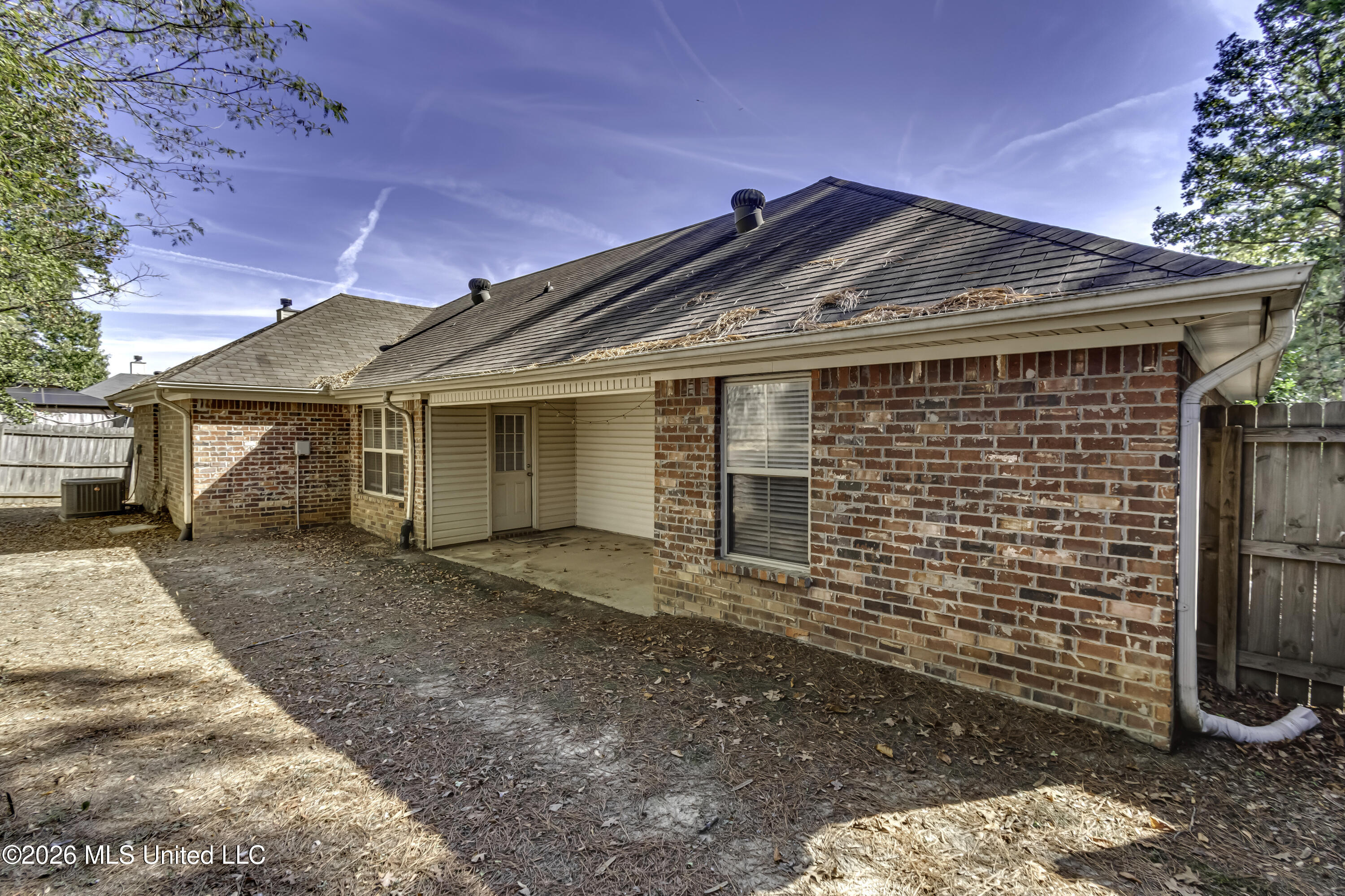 606 Briars Bend Property Photo 4