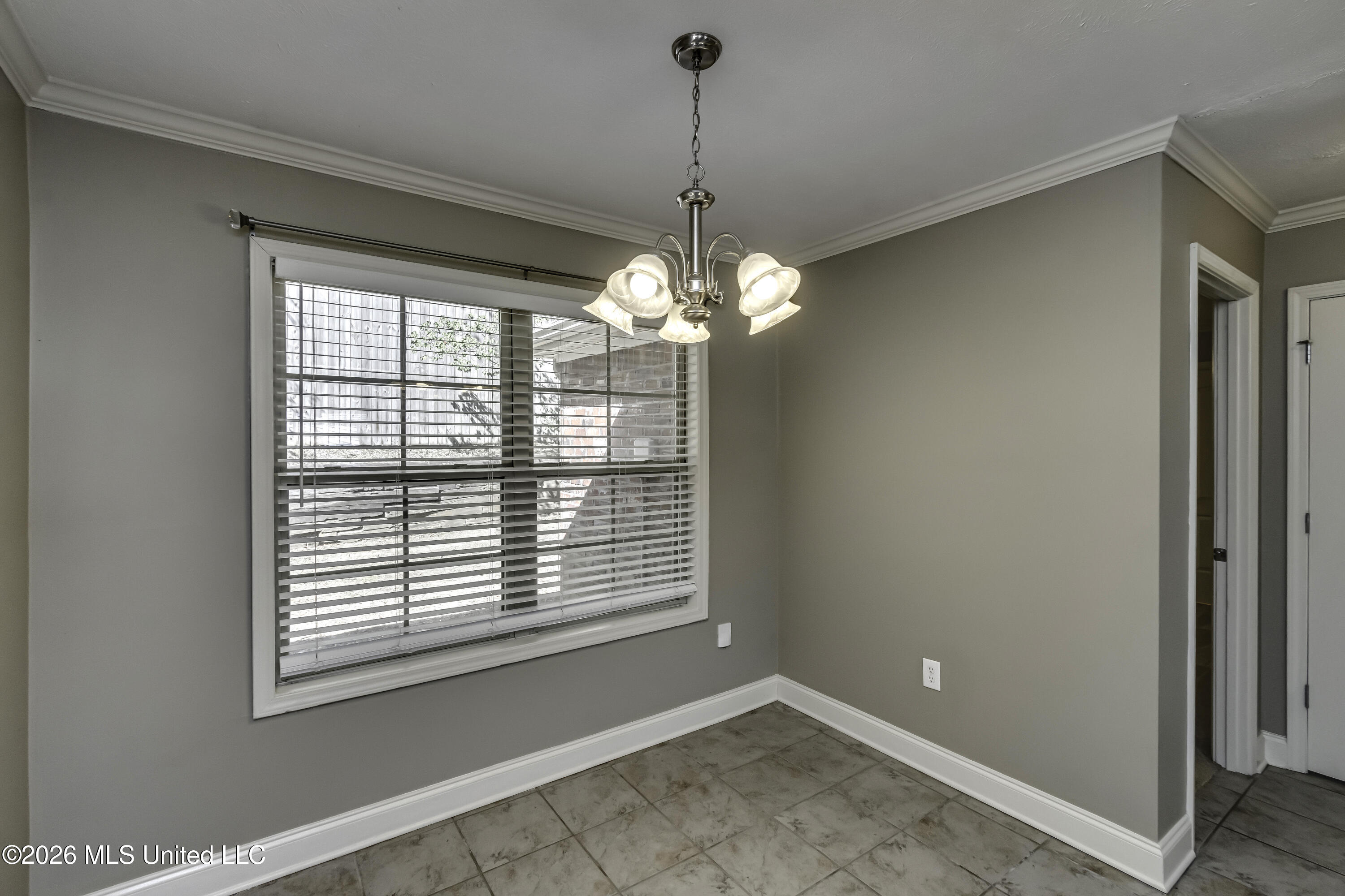 606 Briars Bend Property Photo 13