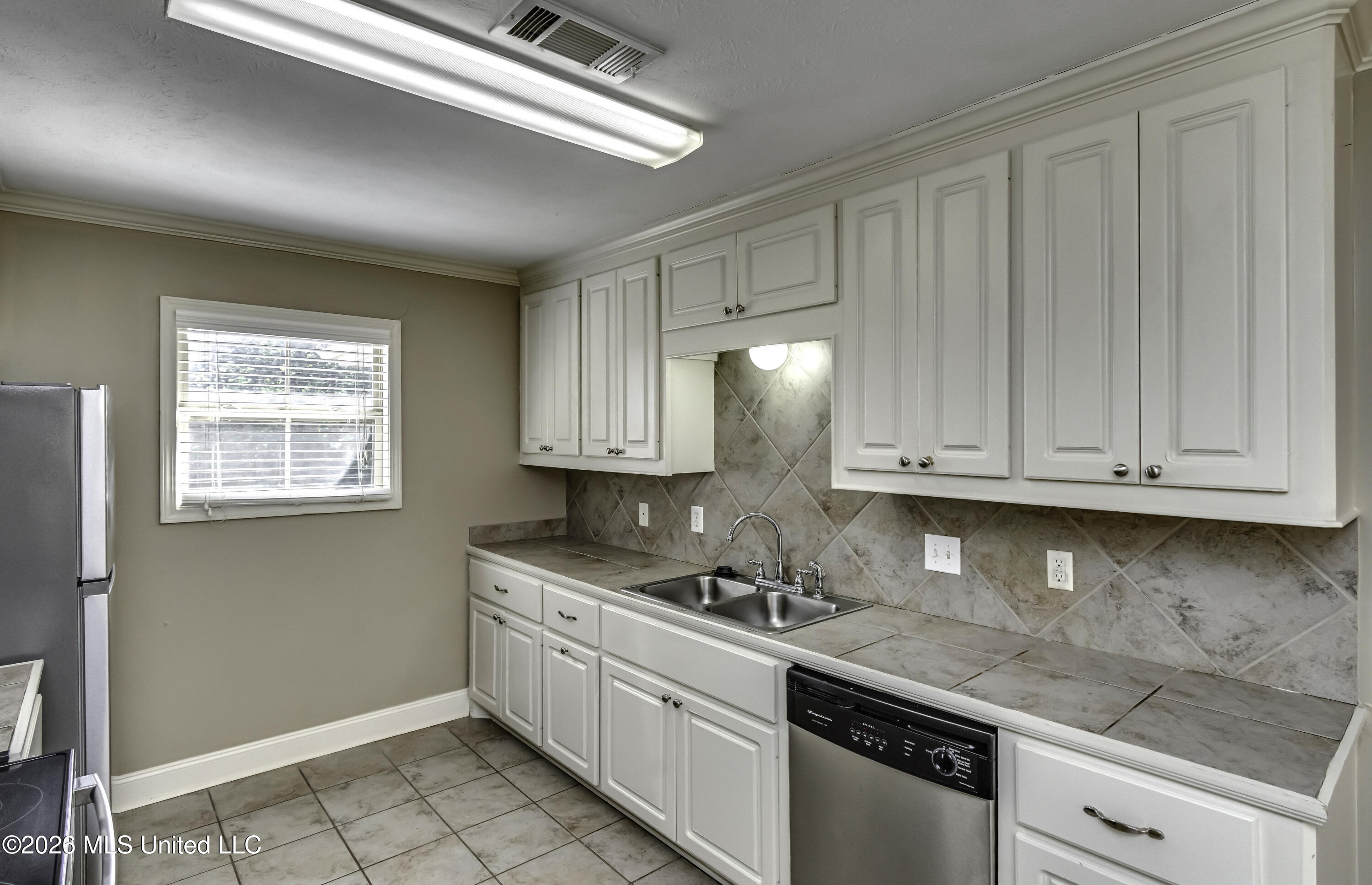 606 Briars Bend Property Photo 17