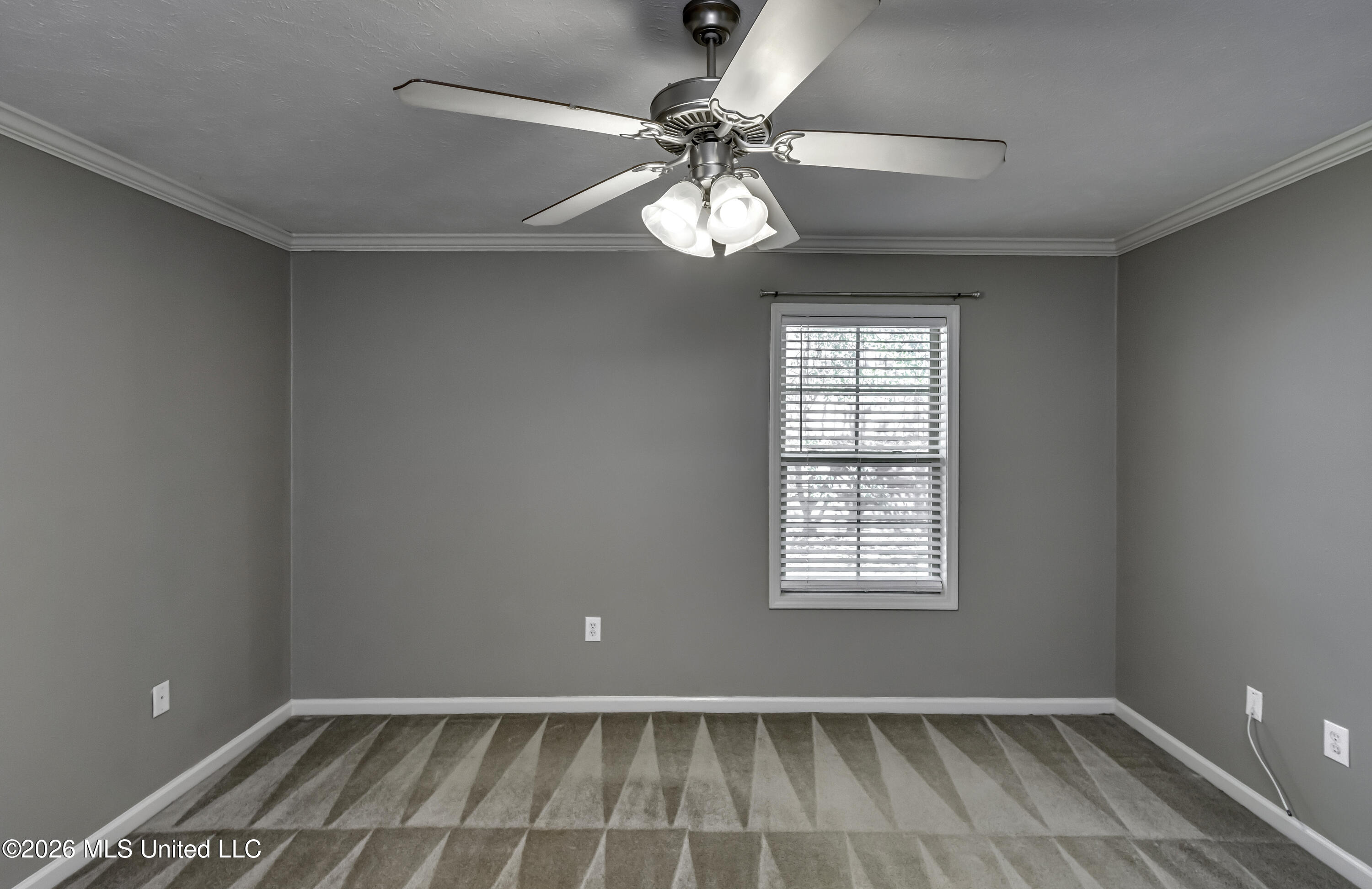 606 Briars Bend Property Photo 32