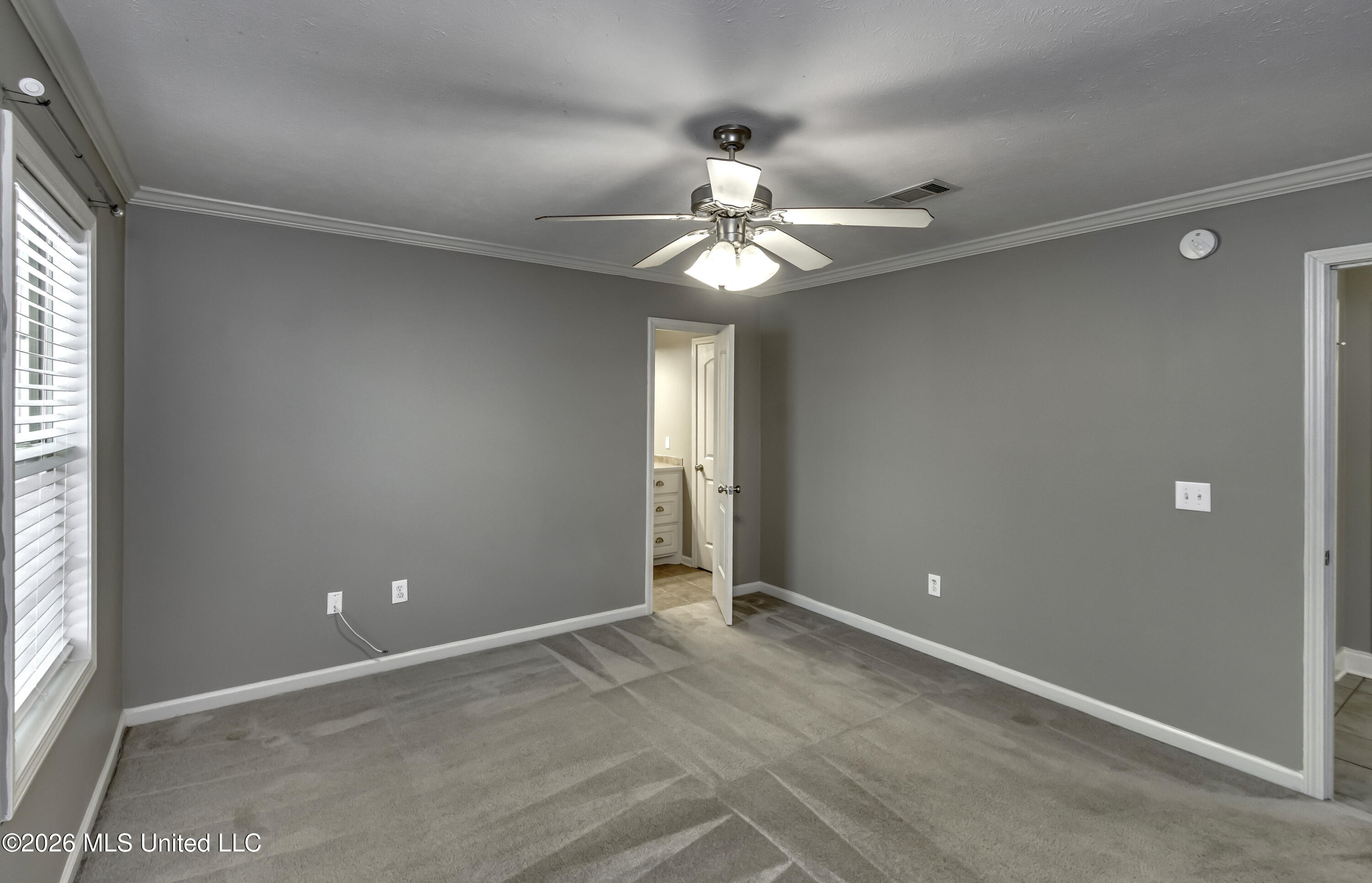 606 Briars Bend Property Photo 33