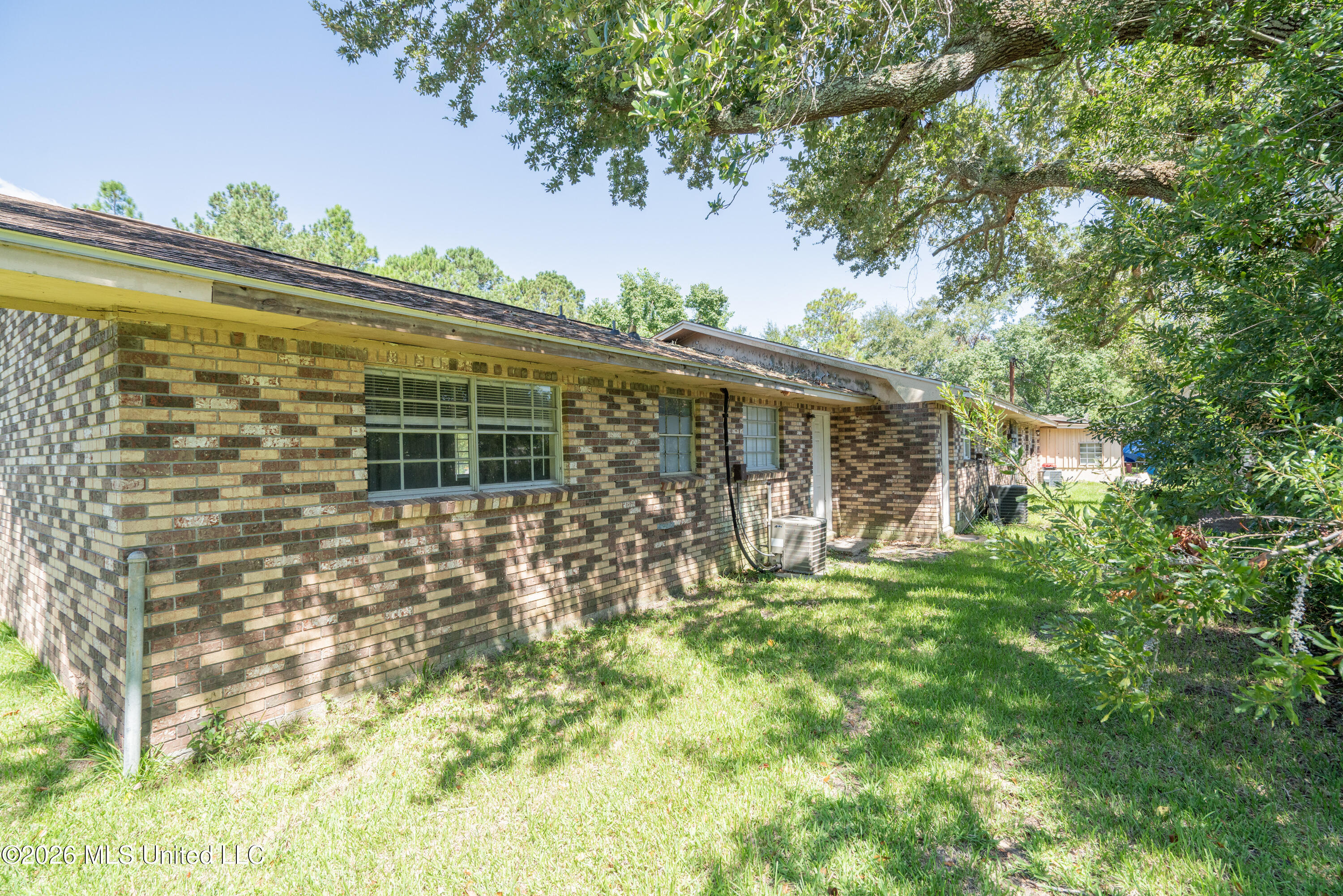 264 Alexander Road Property Photo 9
