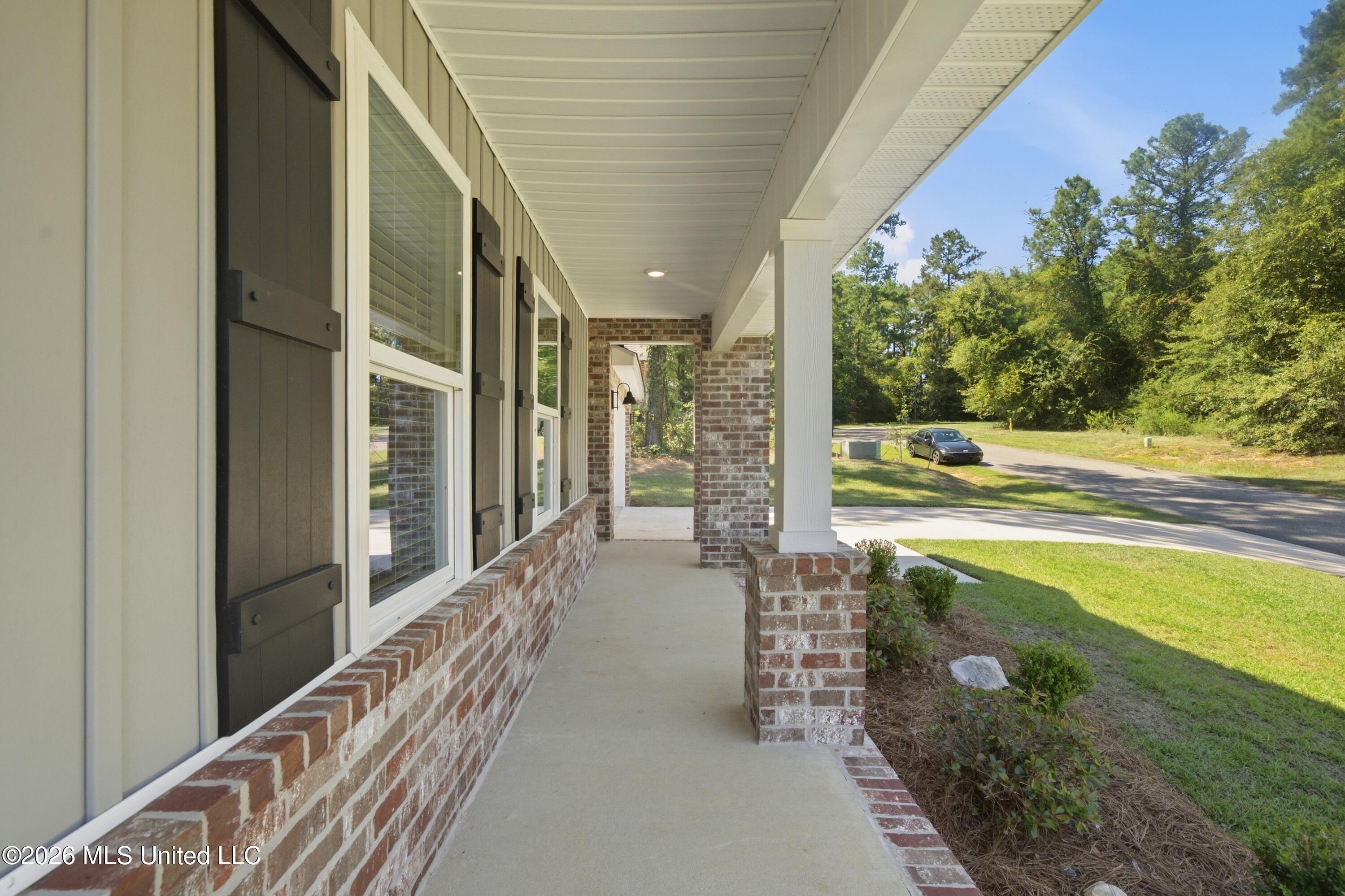 33 Vermont Drive Property Photo 4