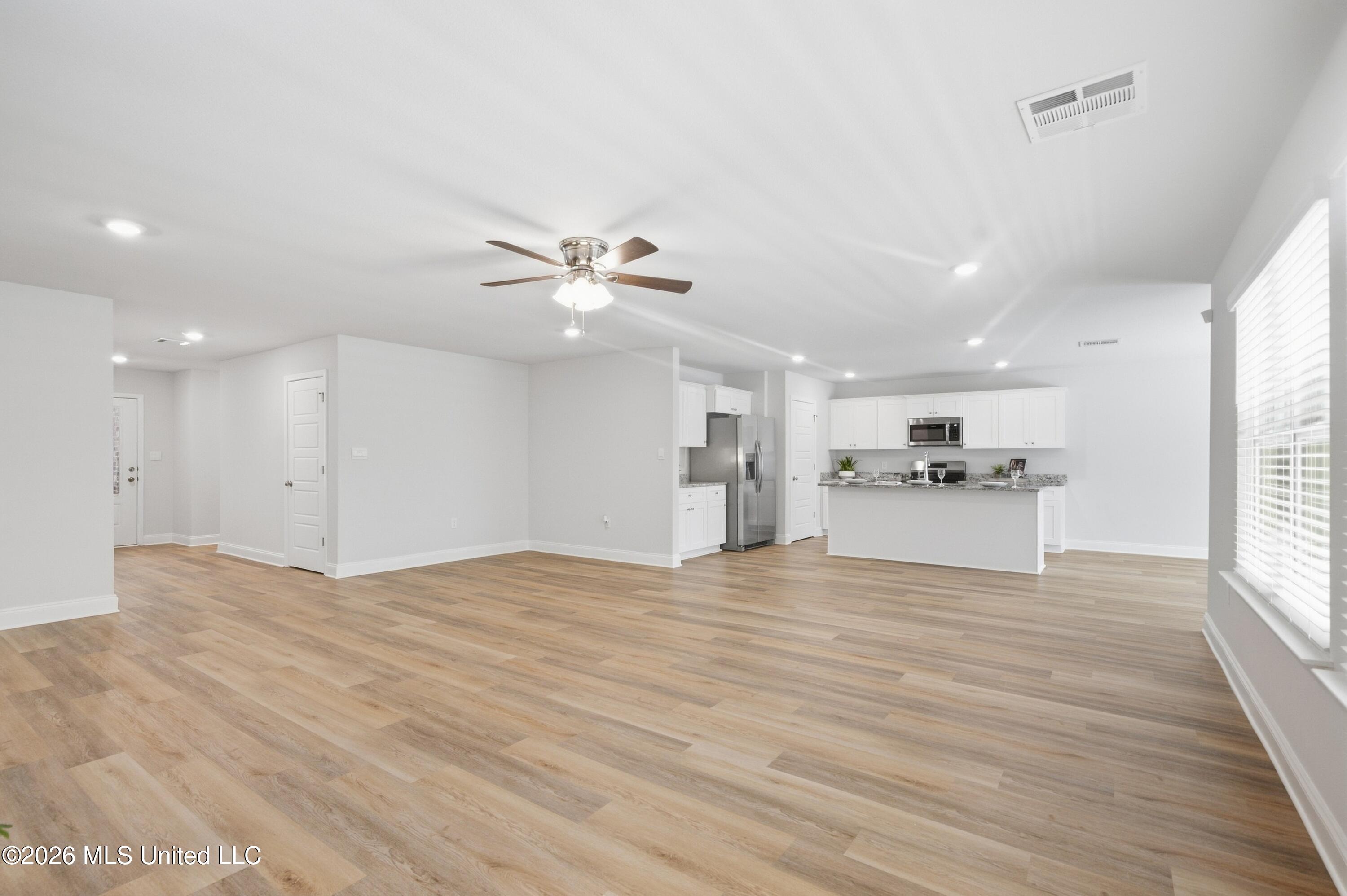 33 Vermont Drive Property Photo 9