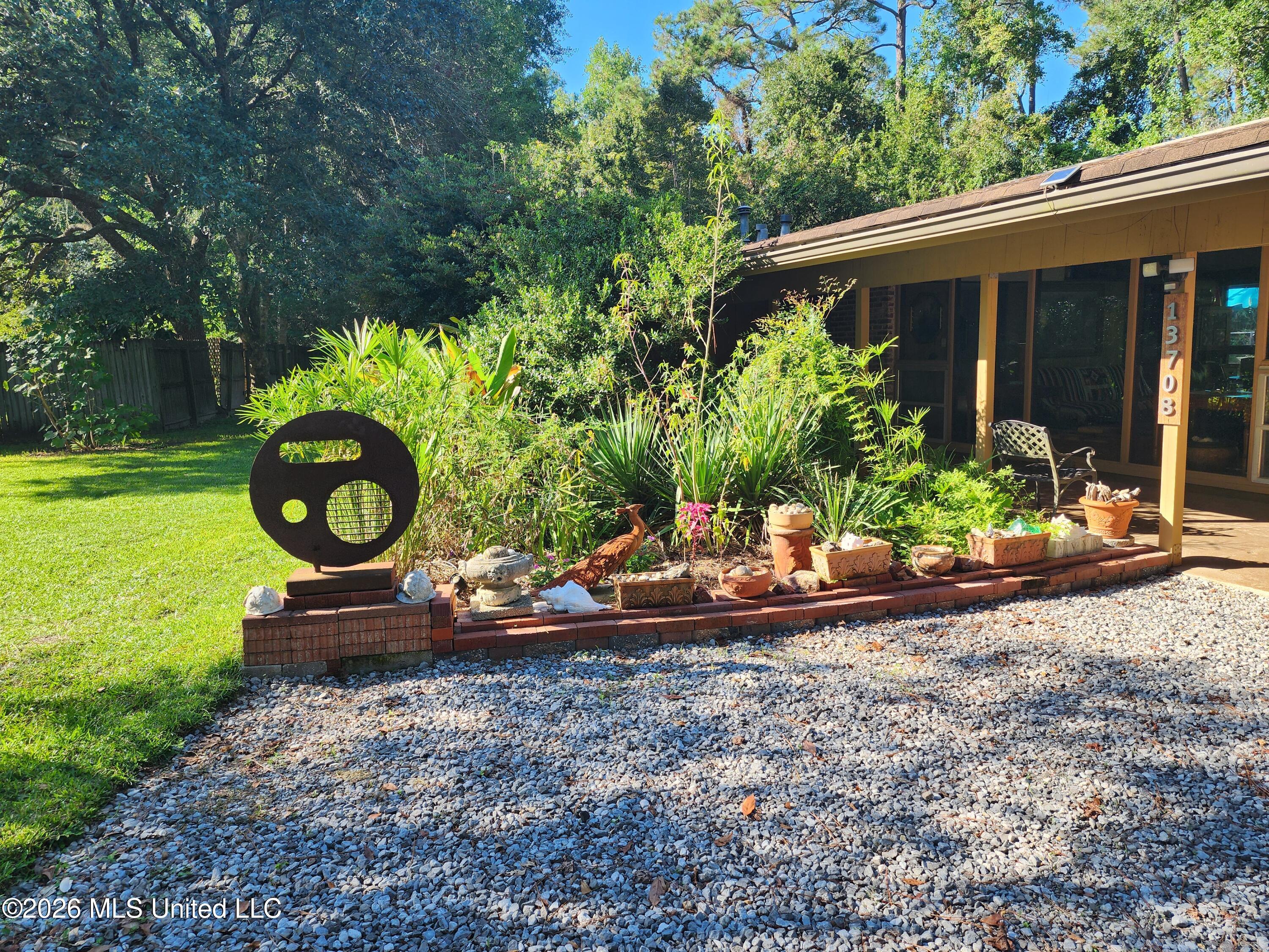 13708 Docena Circle Property Photo 27