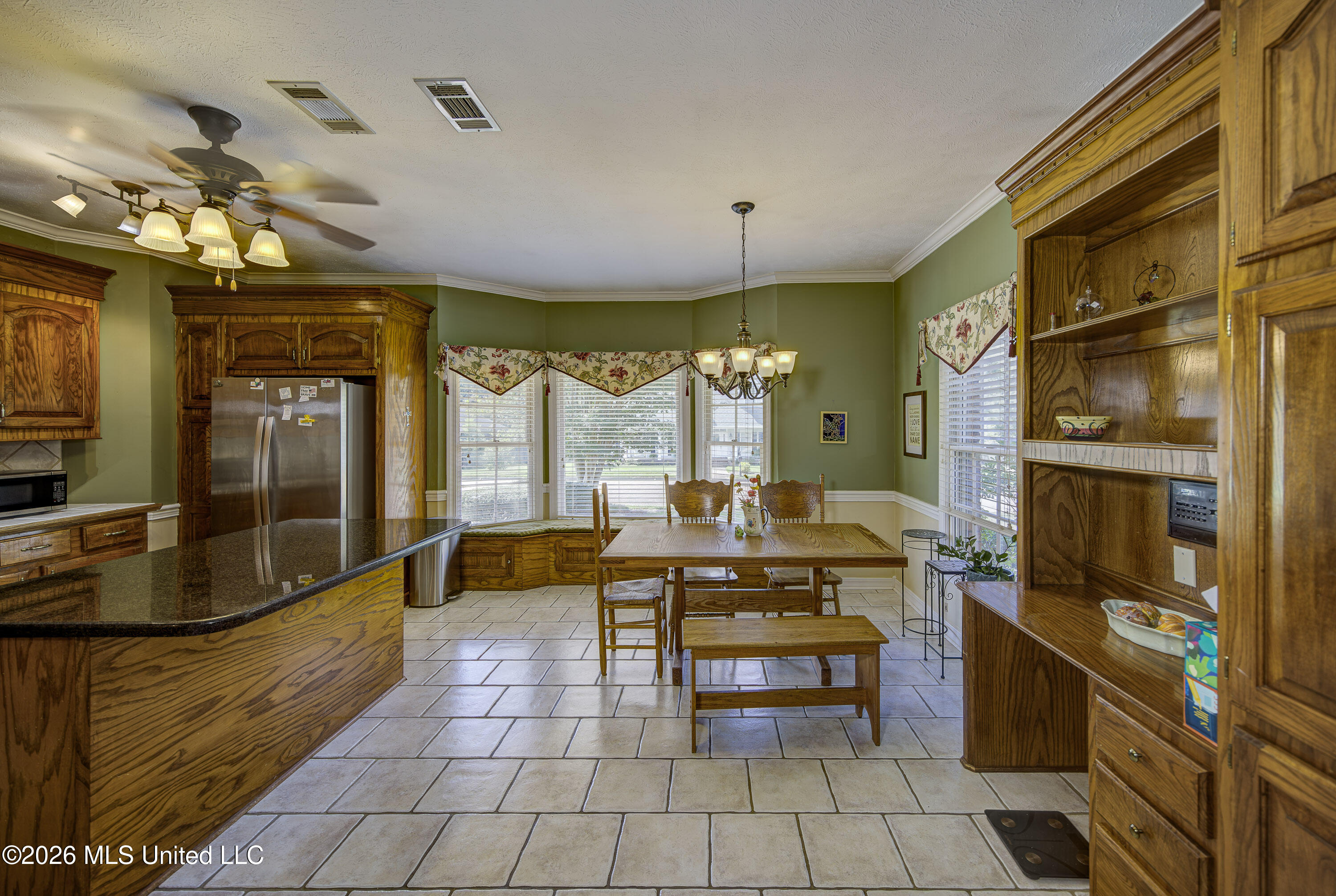 301 Concord Drive Property Photo 5