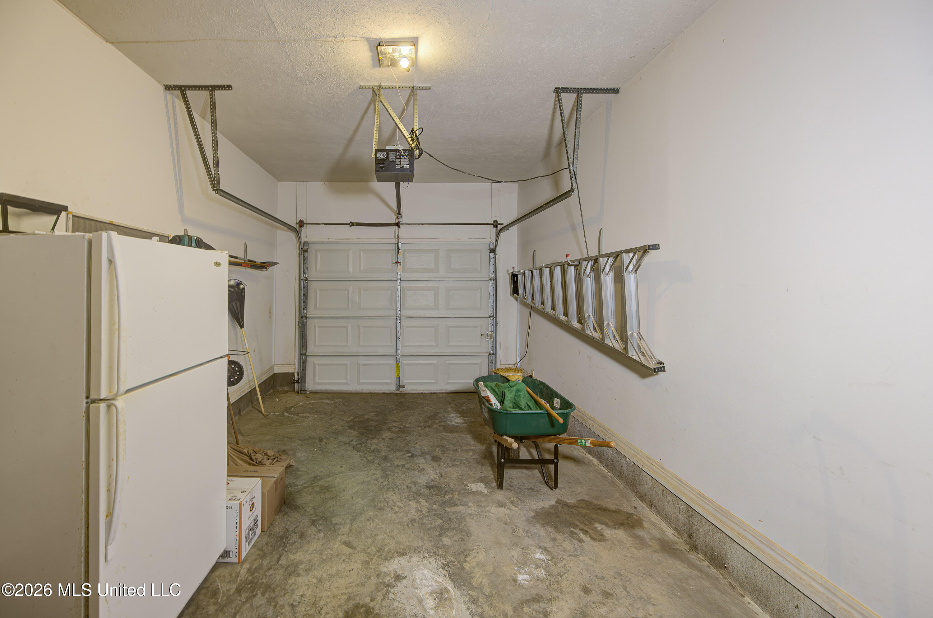 301 Concord Drive Property Photo 35