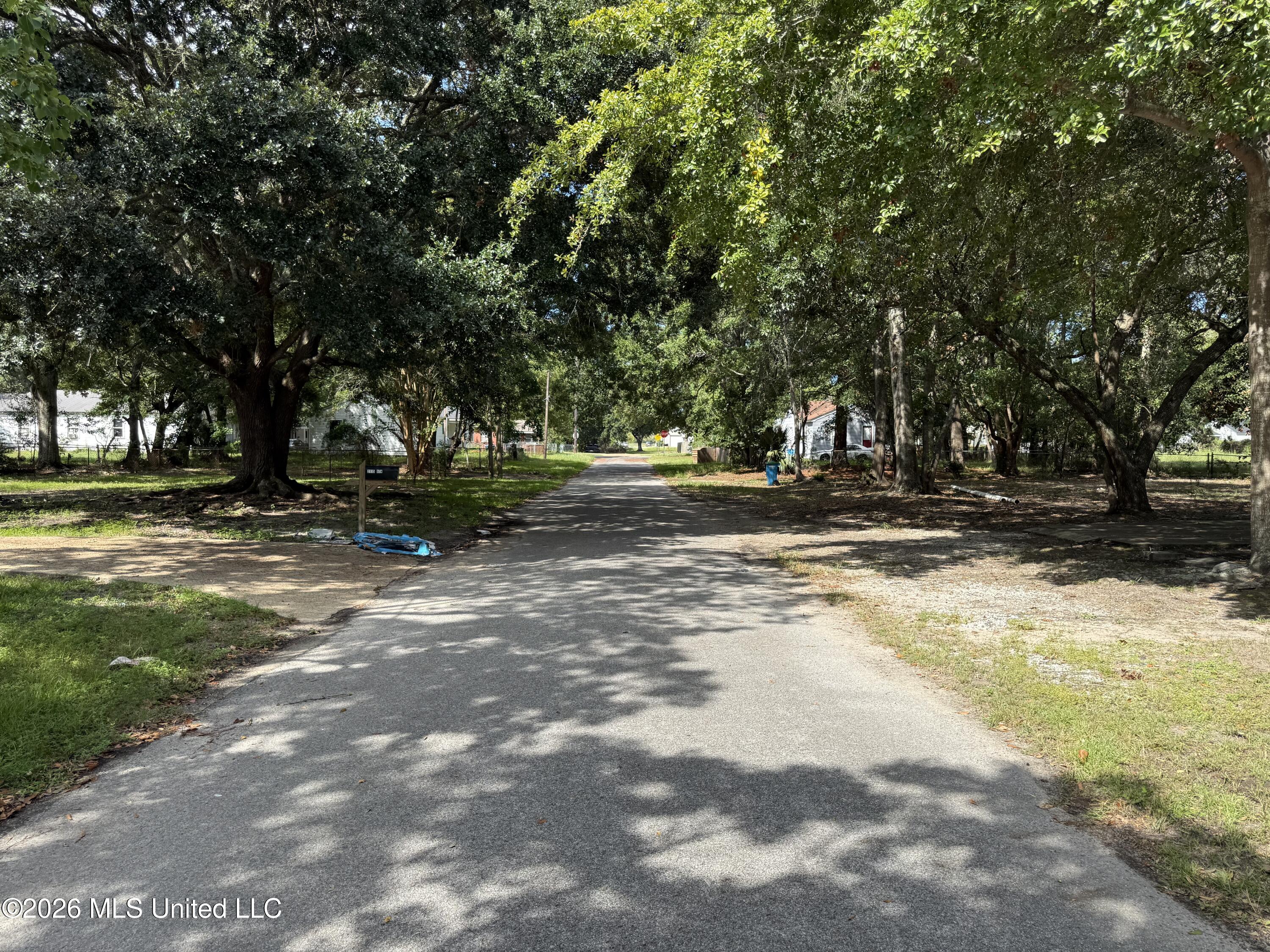 1811 Wilson Avenue Property Photo 20
