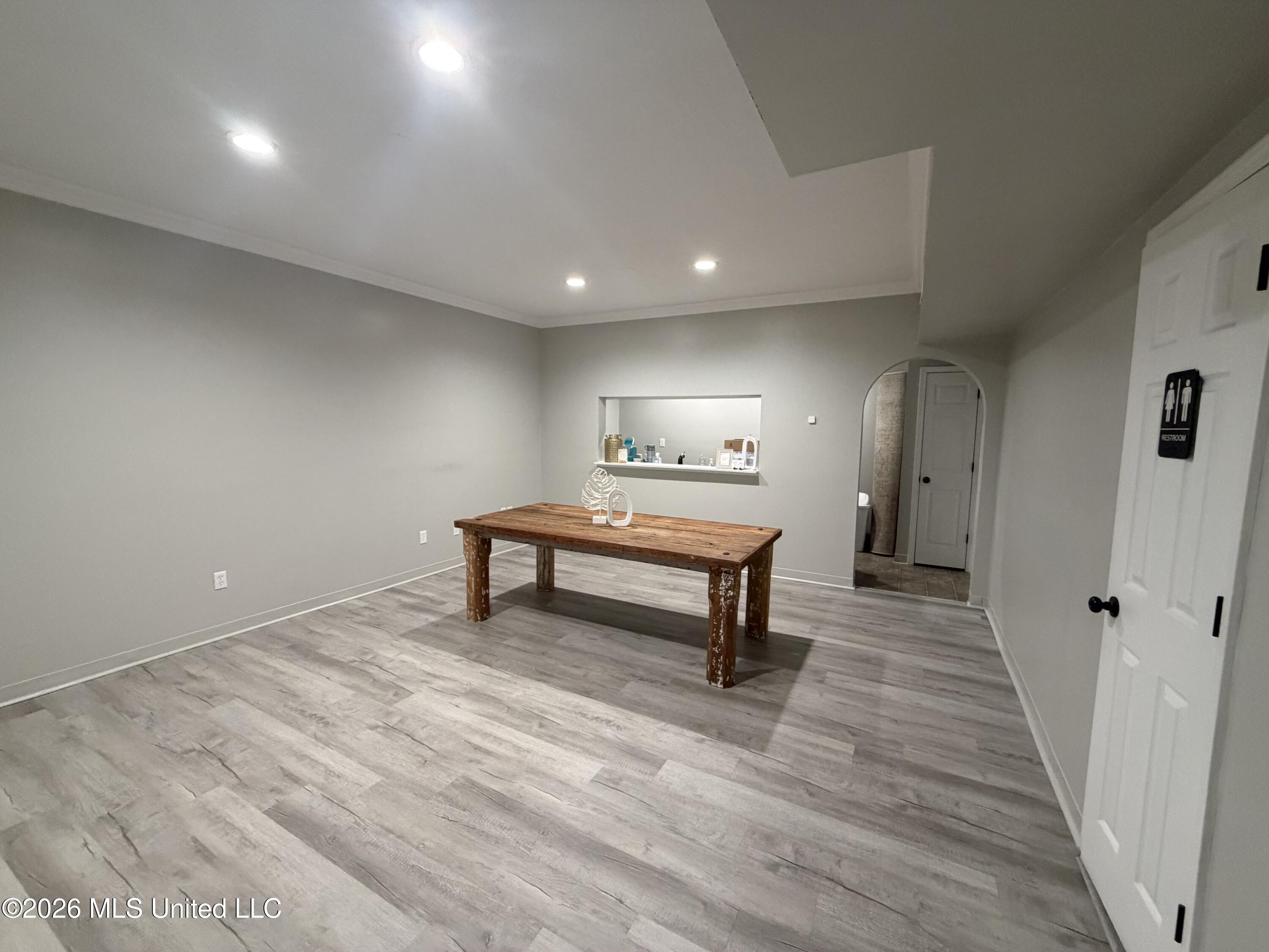 912 Convent Avenue Property Photo 7