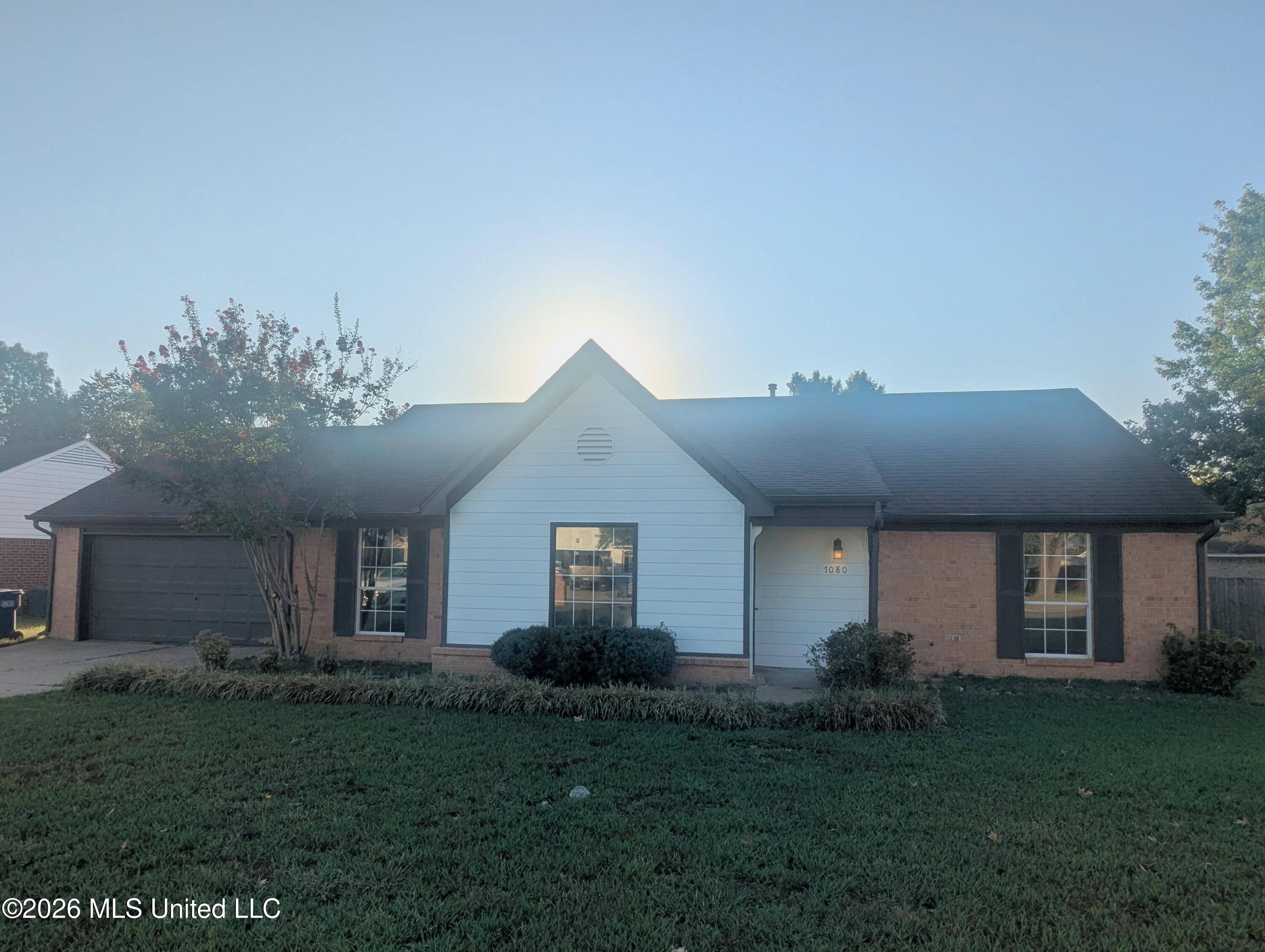 7080 Redfern Drive Property Photo 1