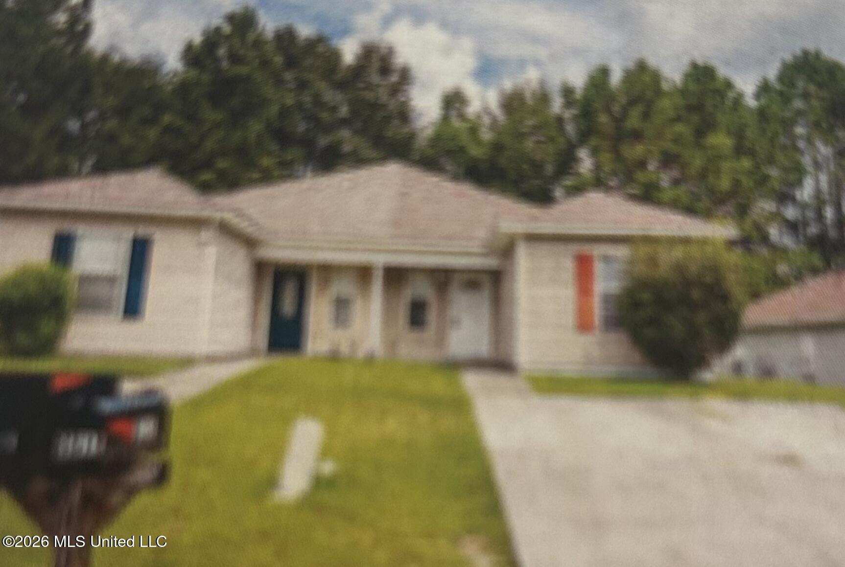 5515 Quail Creek Circle Property Photo 1