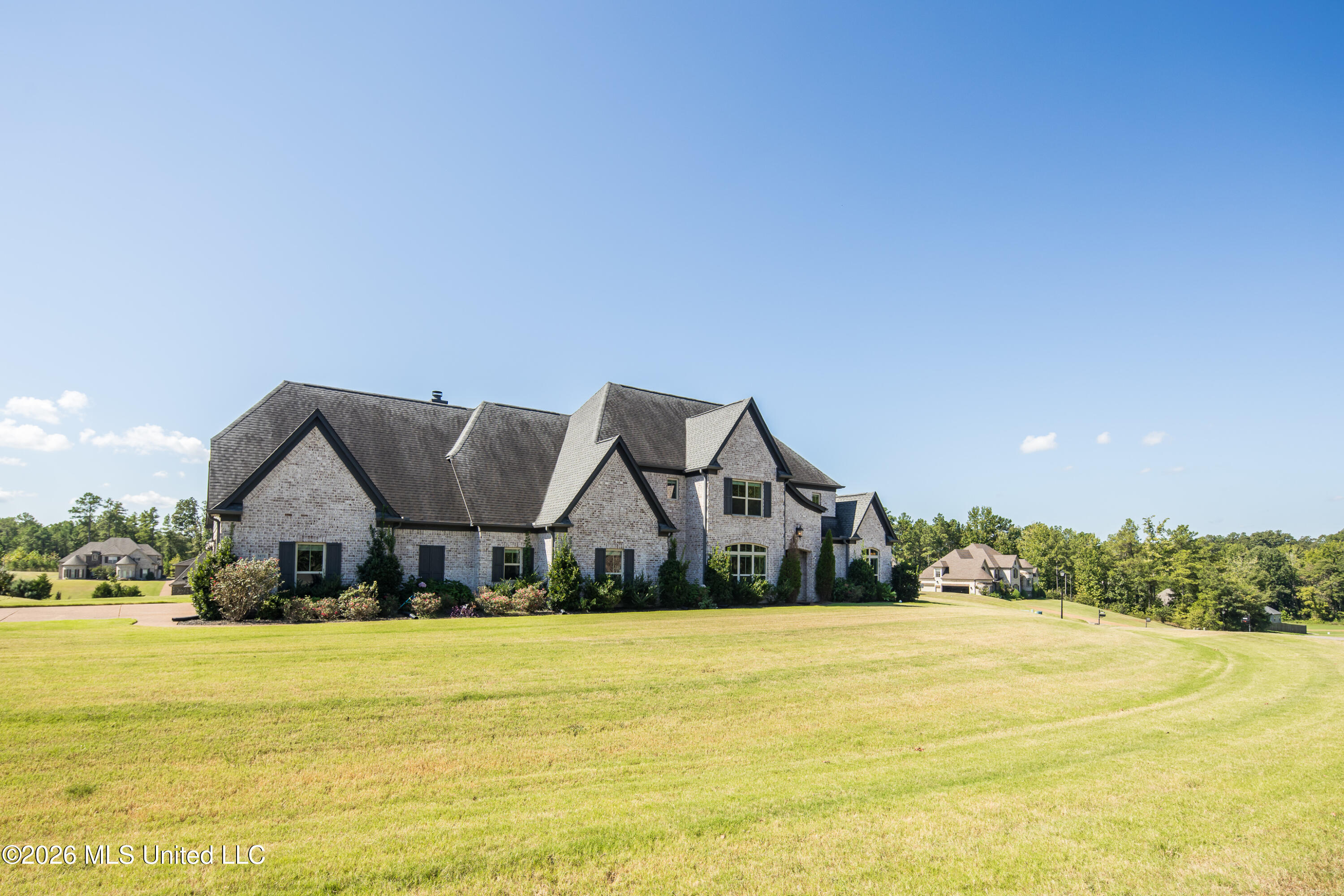 3471 E Long Bridge Road Property Photo 2