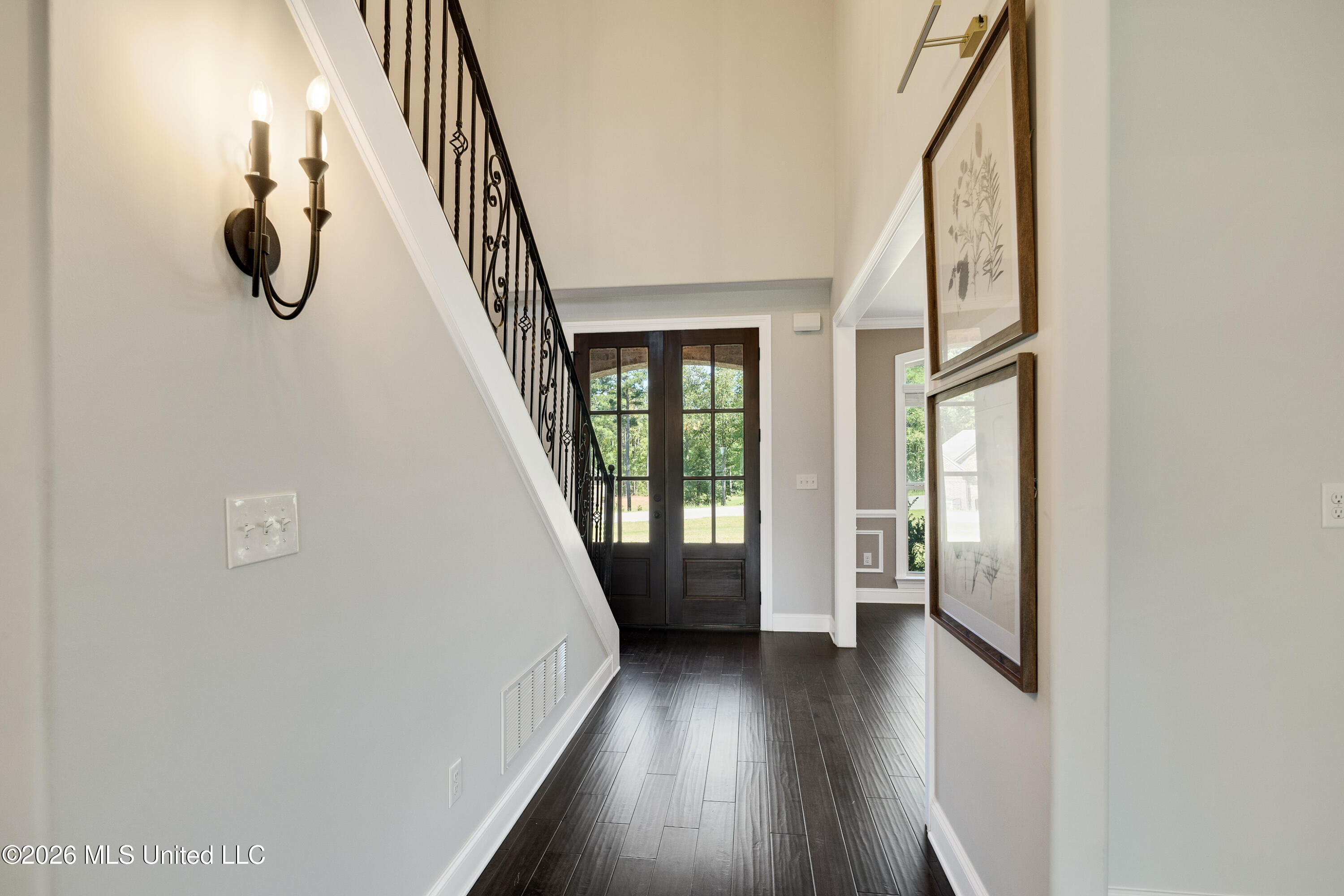 3471 E Long Bridge Road Property Photo 4