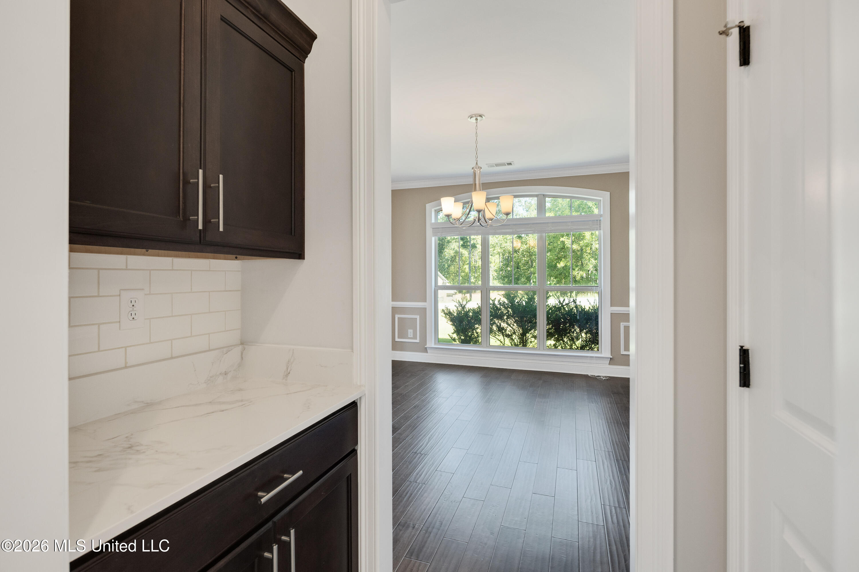 3471 E Long Bridge Road Property Photo 8