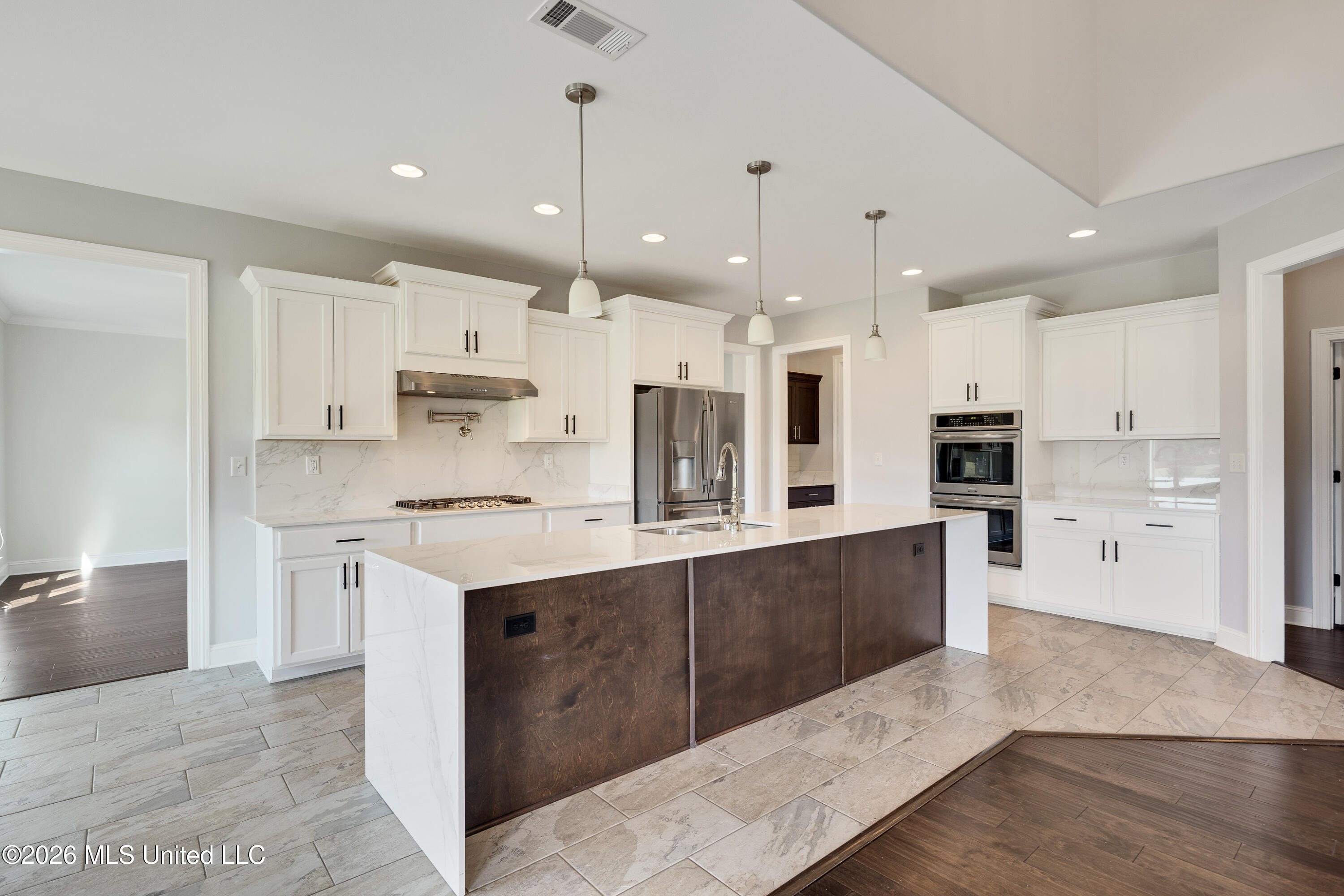 3471 E Long Bridge Road Property Photo 15