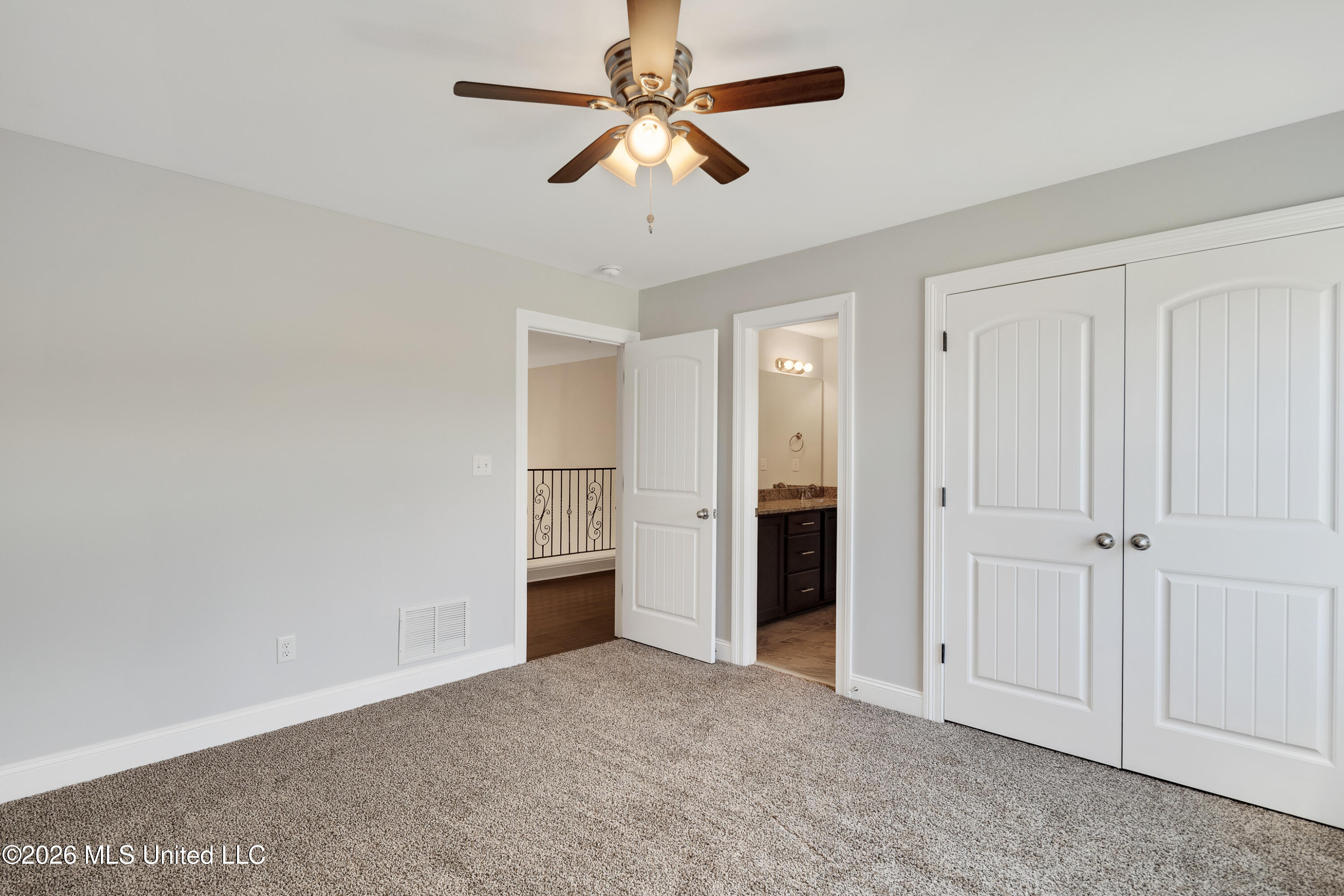 3471 E Long Bridge Road Property Photo 36